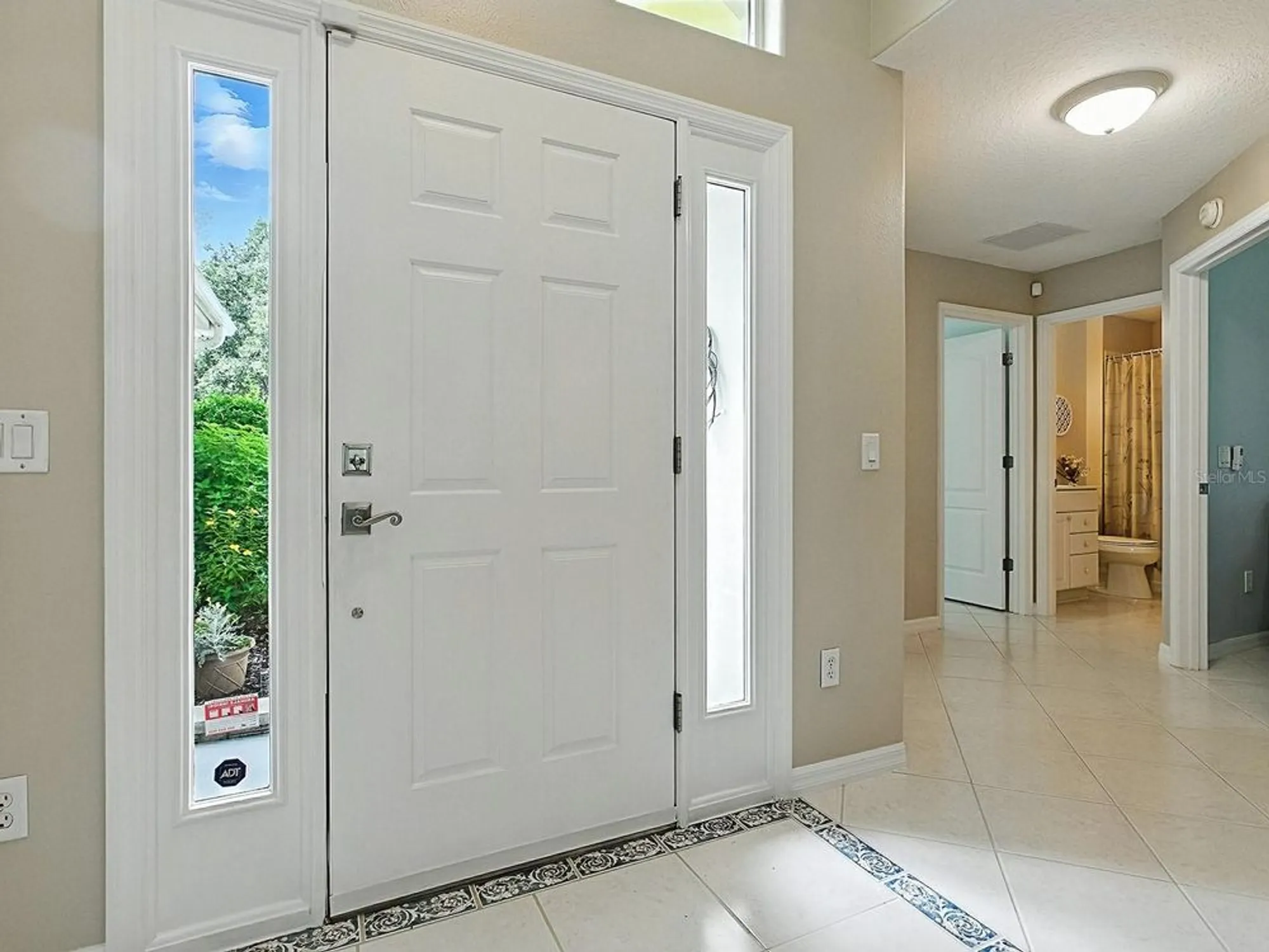 Property Slideshow image 6 of 56 | 17037 se 76th creekside cir, The Villages, FL, 32162