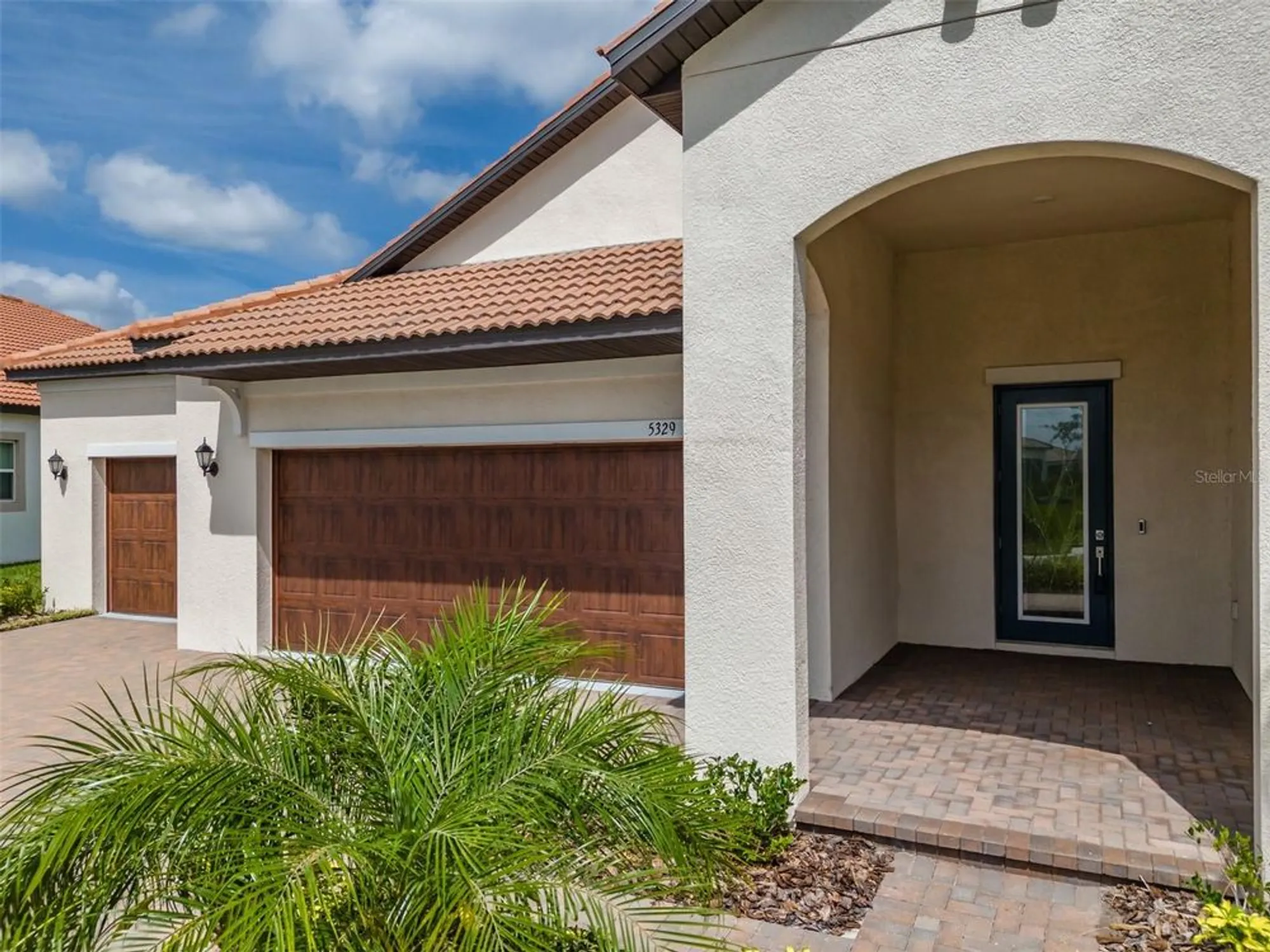 Property Slideshow image 5 of 80 | 5329 windy grove dr, Wimauma, FL, 33598