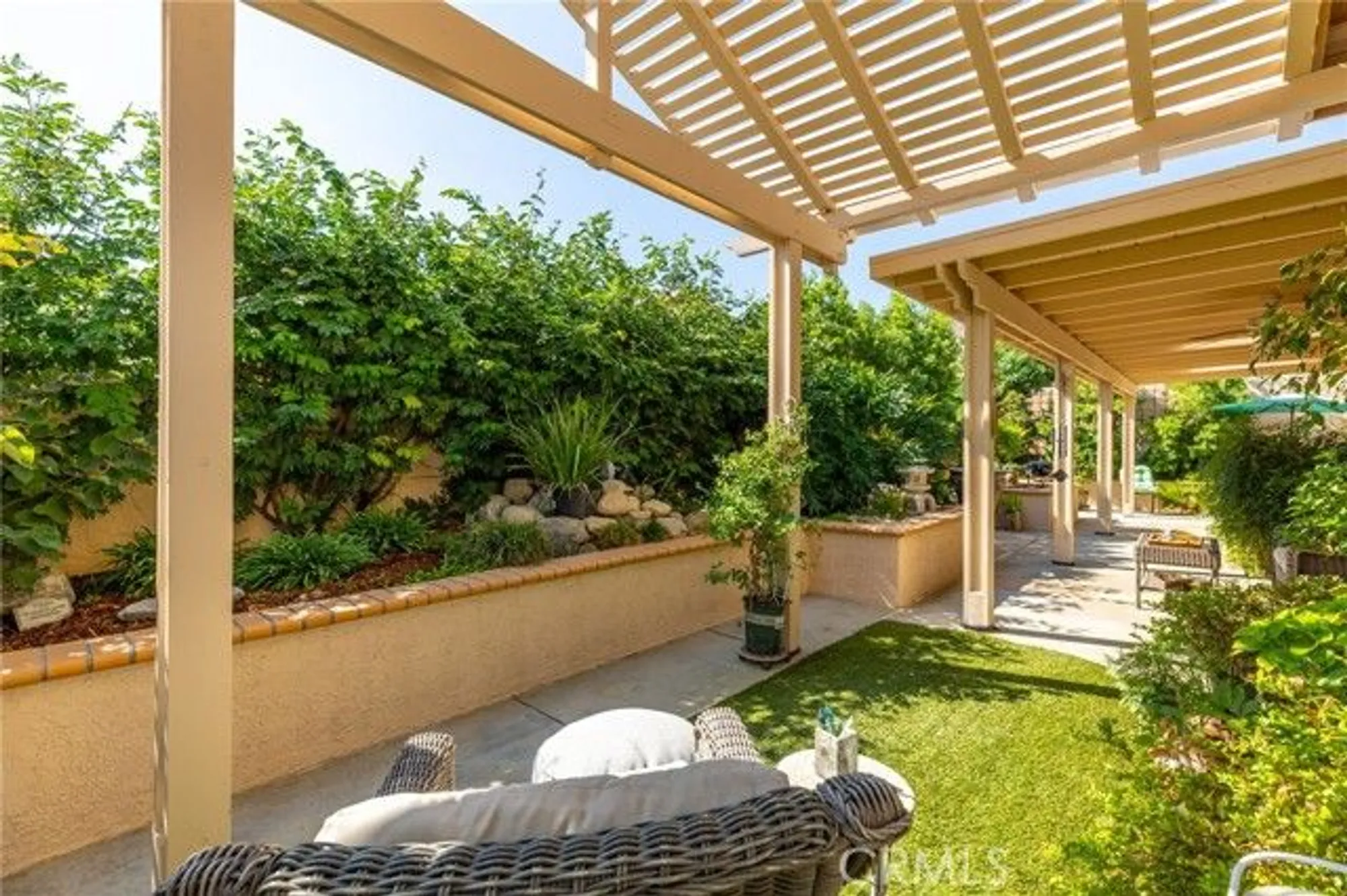 Property Slideshow image 25 of 40 | 4967 singing hills dr, Banning, CA, 92220