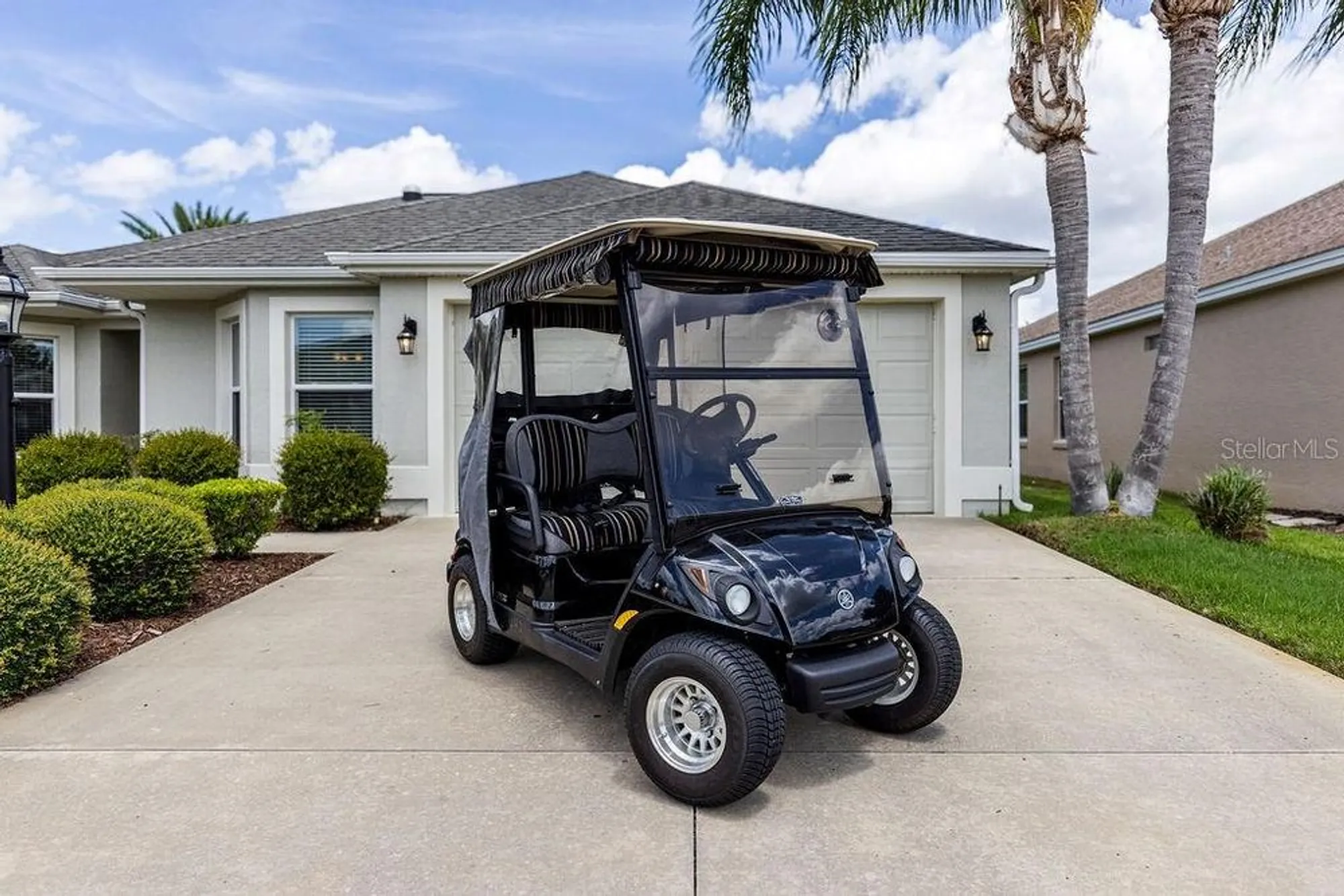 Property Slideshow image 8 of 39 | 2316 newburn ln, The Villages, FL, 32162