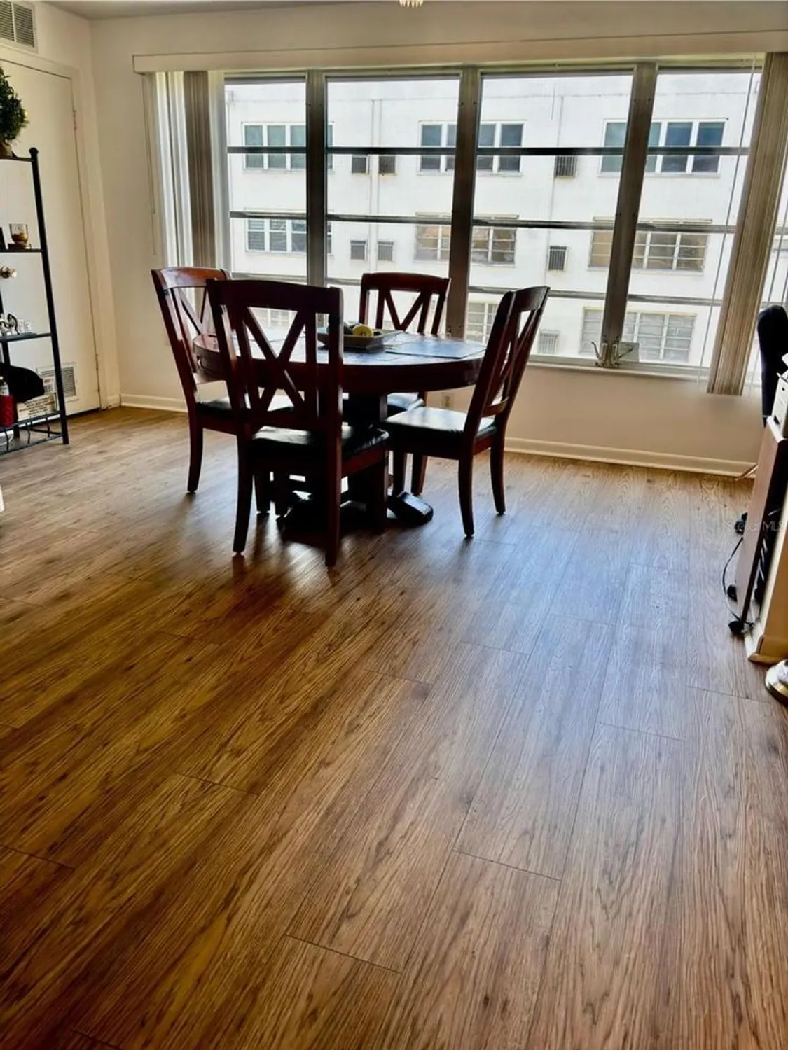 Property Slideshow image 13 of 73 | 5623 80th st n unit 406, Saint Petersburg, FL, 33709