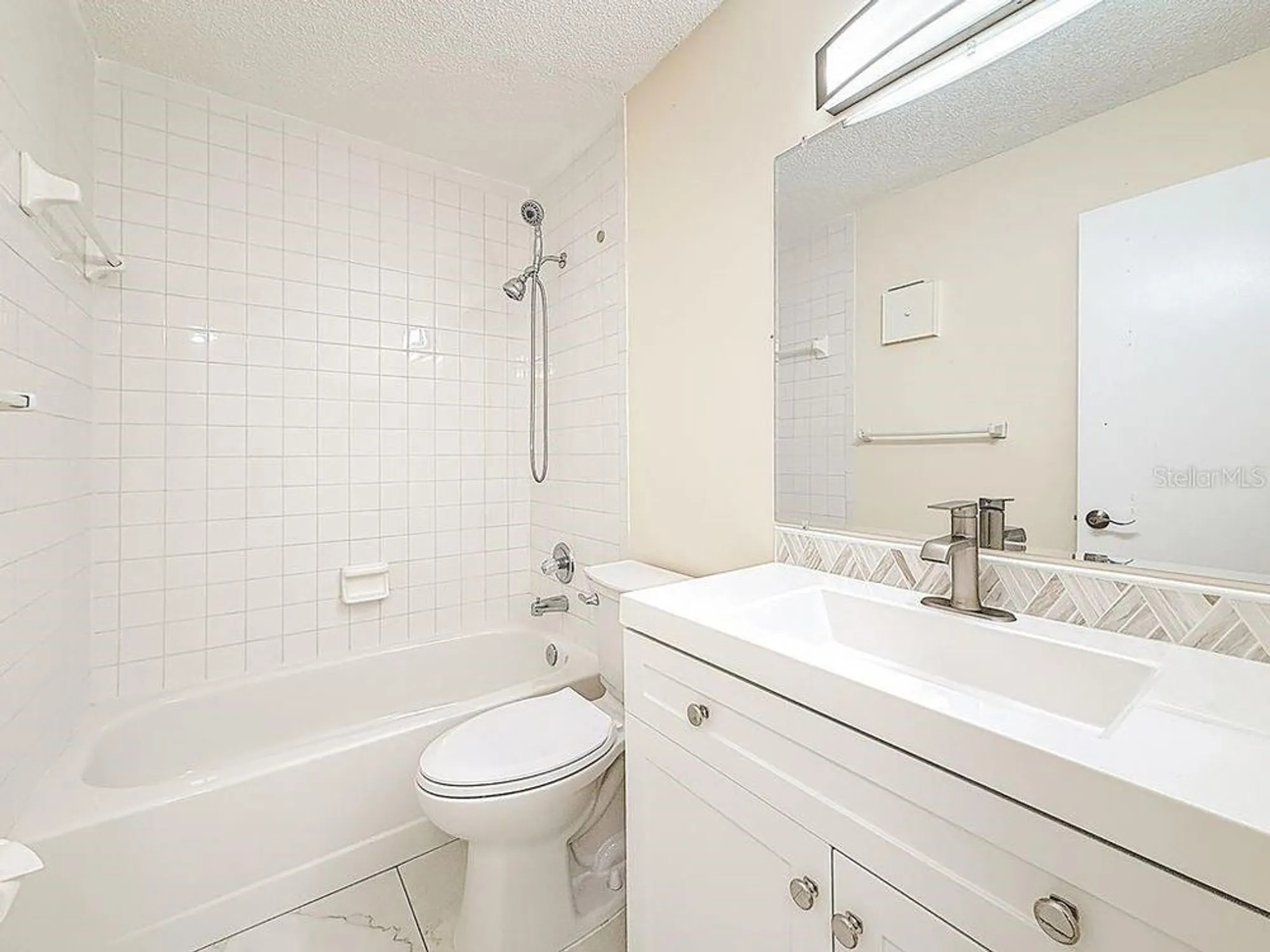 Property Slideshow image 25 of 50 | 8198 terrace garden dr n unit 407, St Petersburg, FL, 33709