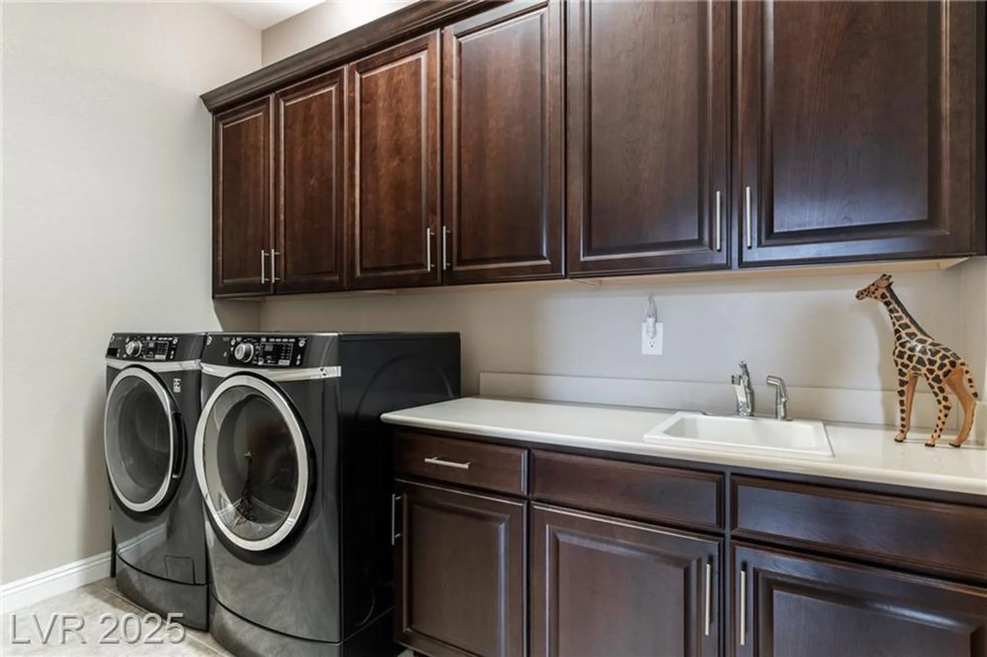 Property Slideshow image 45 of 93 | 6826 regency crest ave, Las Vegas, NV, 89148