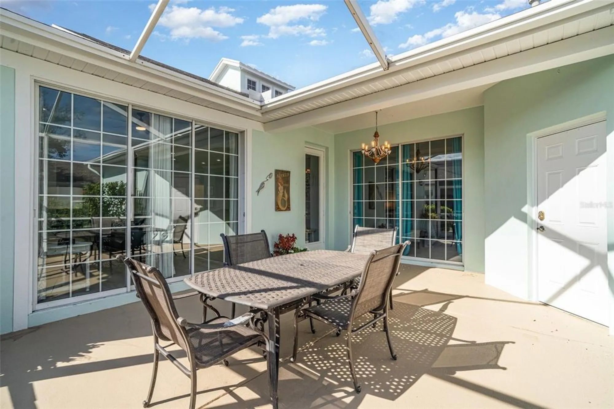 Property Slideshow image 28 of 50 | 302 latitude pl, Apollo Beach, FL, 33572