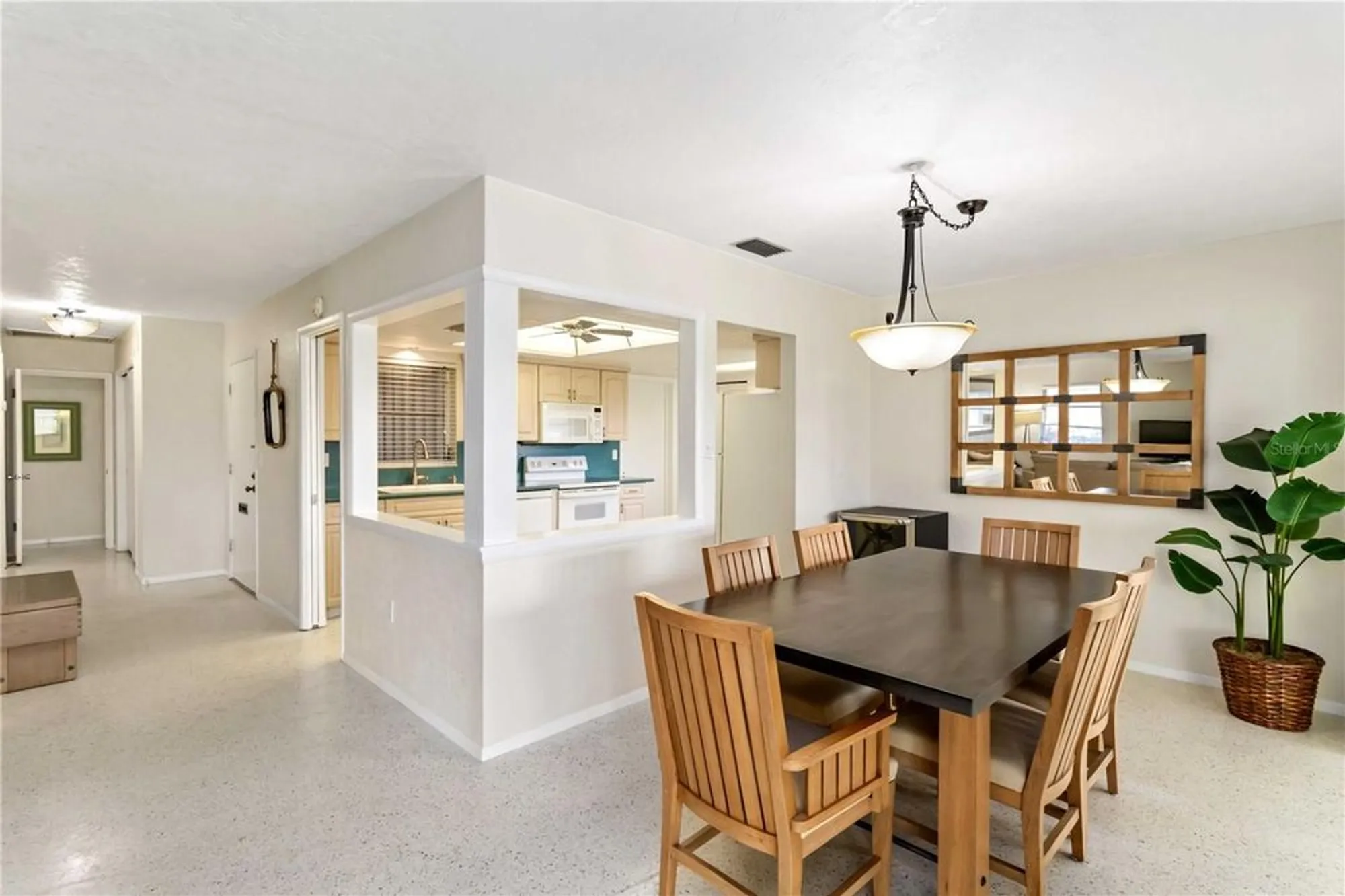 Property Slideshow image 40 of 66 | 3220 southfield ln 810, Sarasota, FL, 34239