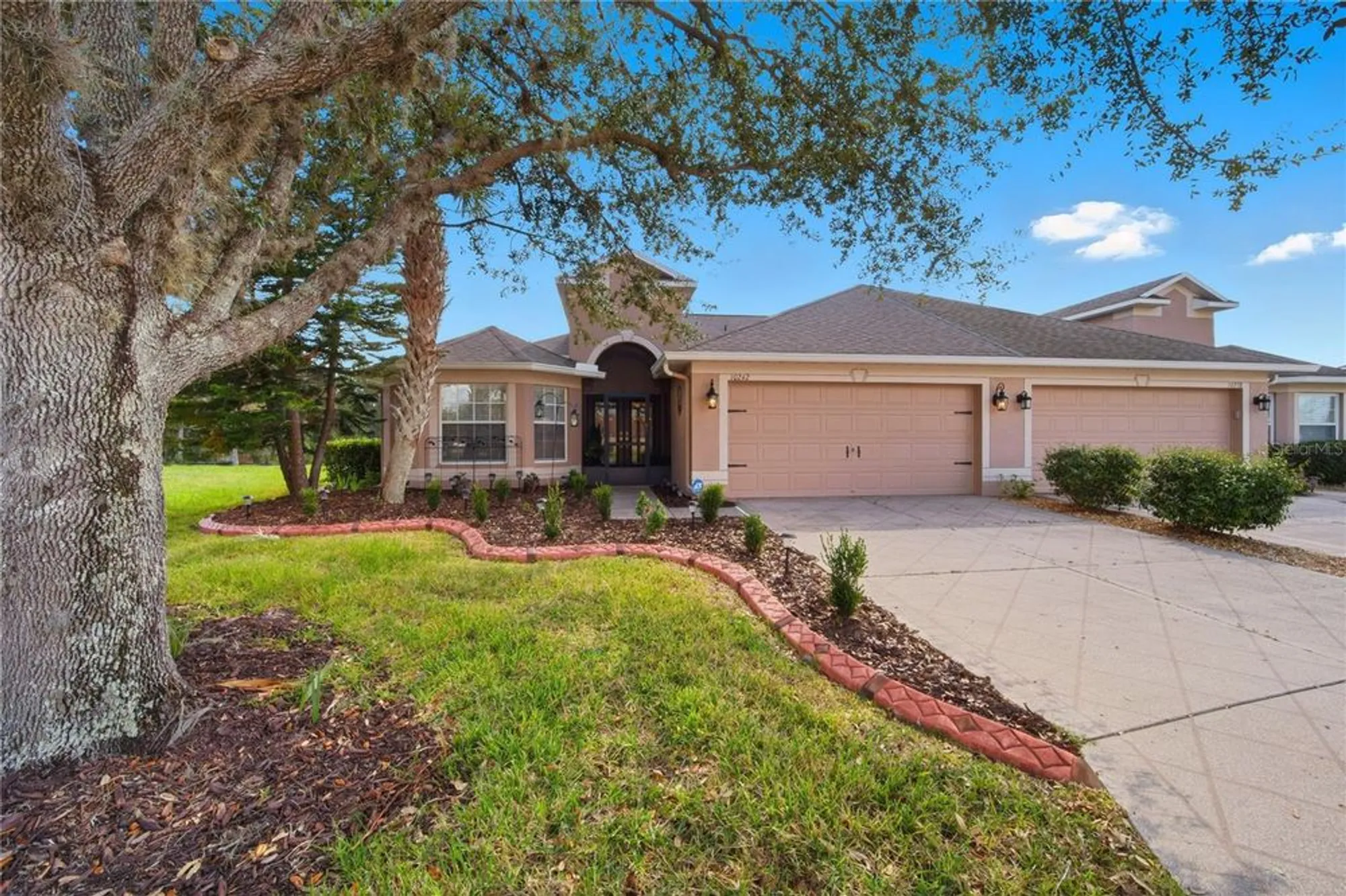 Property Slideshow image 6 of 100 | 10242 chatuge dr, San Antonio, FL, 33576