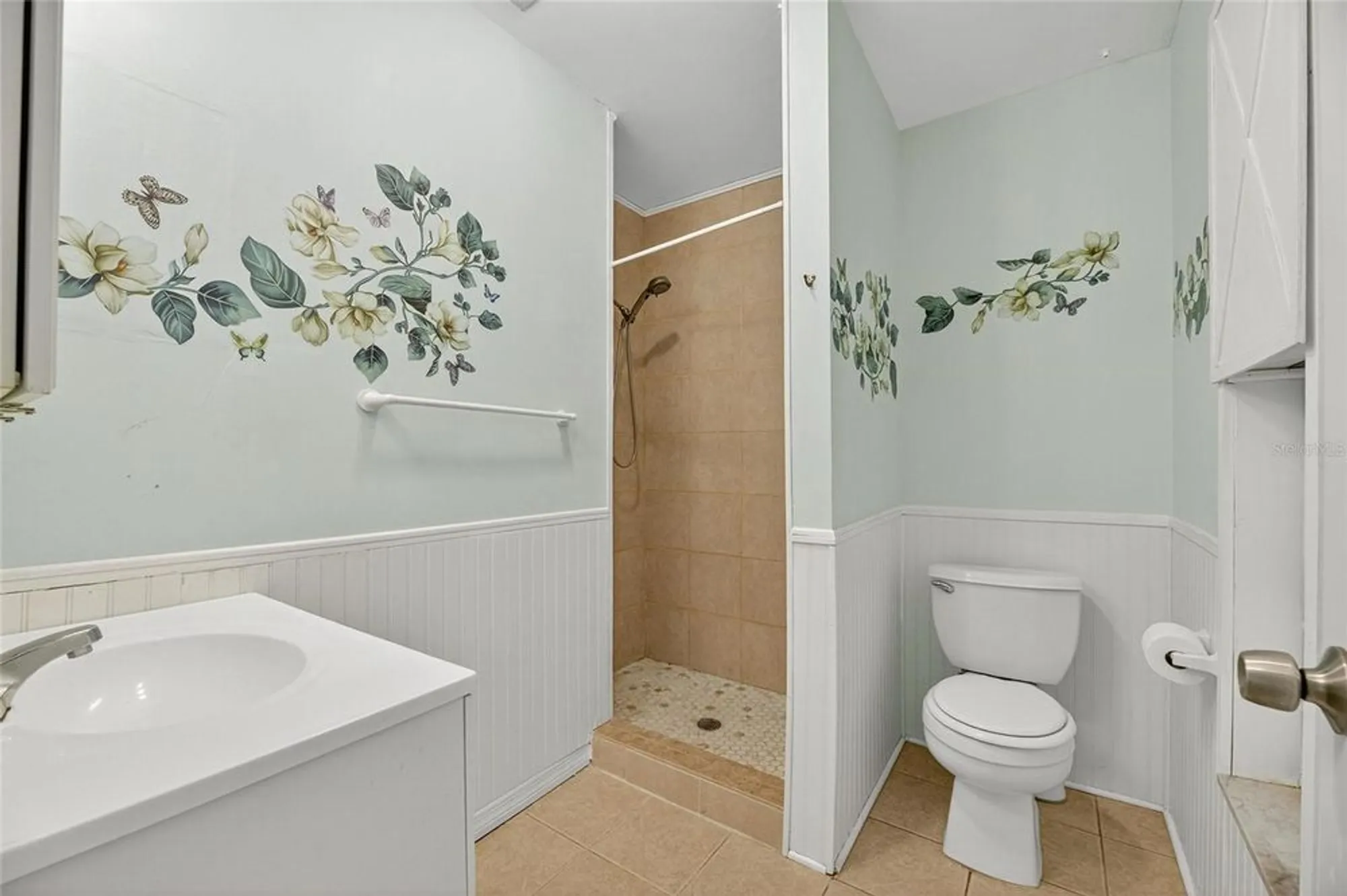 Property Slideshow image 19 of 37 | 1238 fordham dr, Sun City Center, FL, 33573
