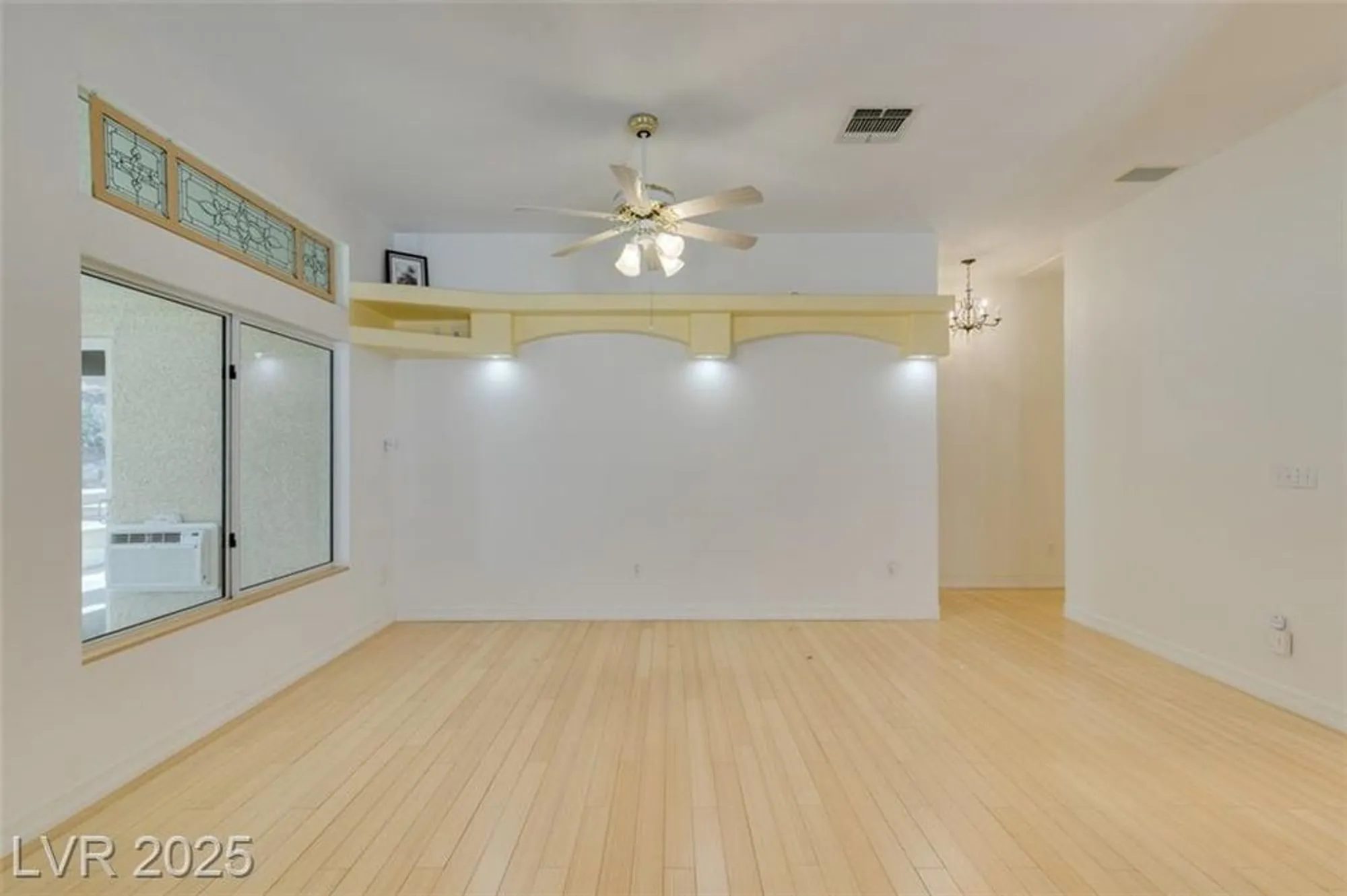 Property Slideshow image 7 of 30 | 2035 poppywood ave, Henderson, NV, 89012