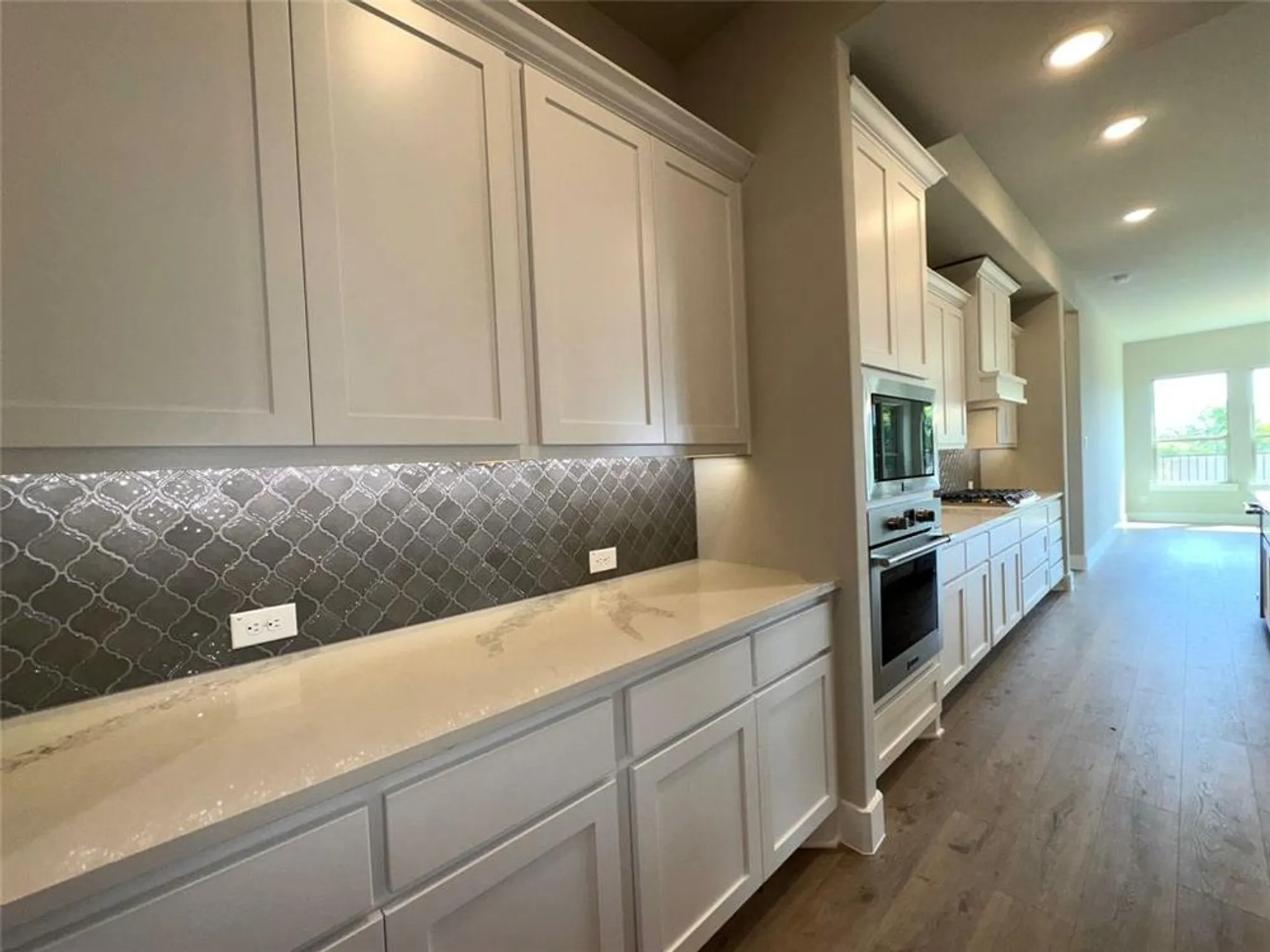 Property Slideshow image 6 of 17 | 5836 fresco dr, Fort Worth, TX, 76123