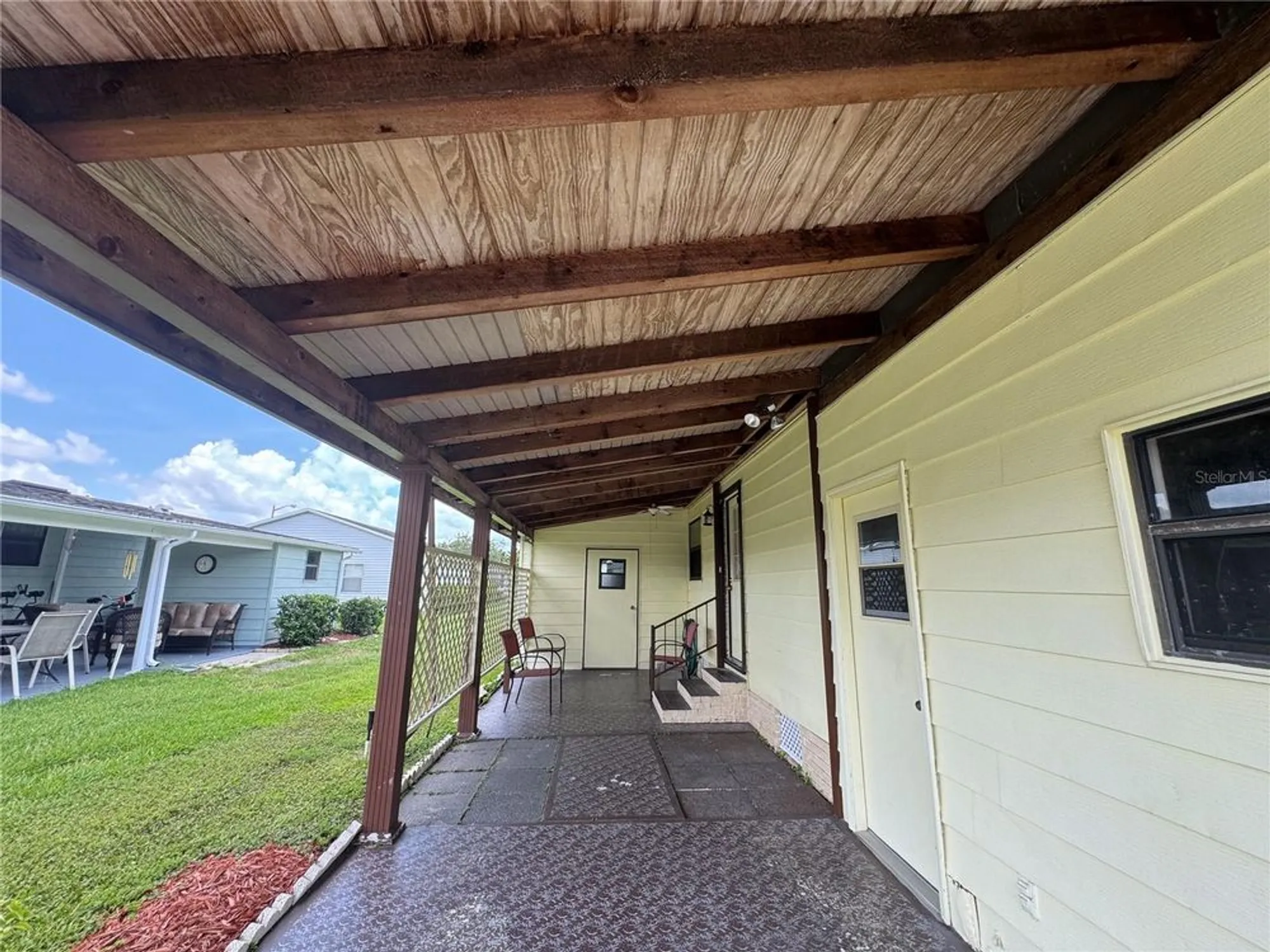 Property Slideshow image 13 of 42 | 4805 colonnades cir, Lakeland, FL, 33811