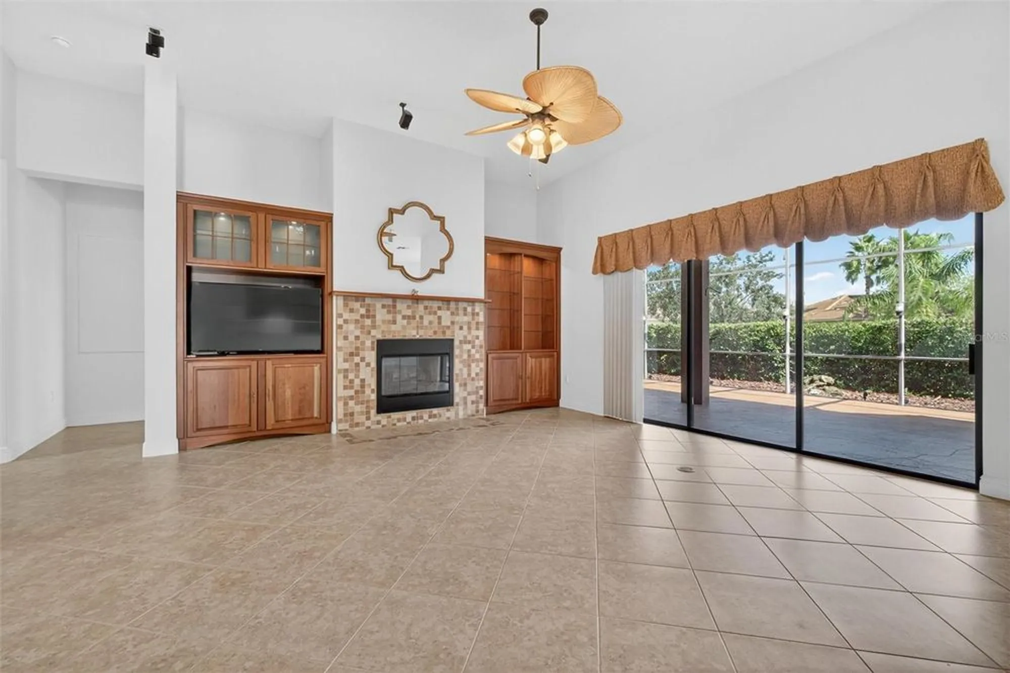 Property Slideshow image 10 of 67 | 469 sorrento rd, Kissimmee, FL, 34759