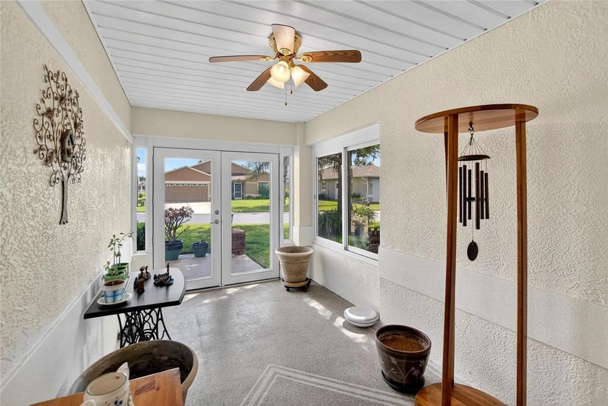 Property Slideshow image 10 of 71 | 6320 silver lakes dr, Lakeland, FL, 33810