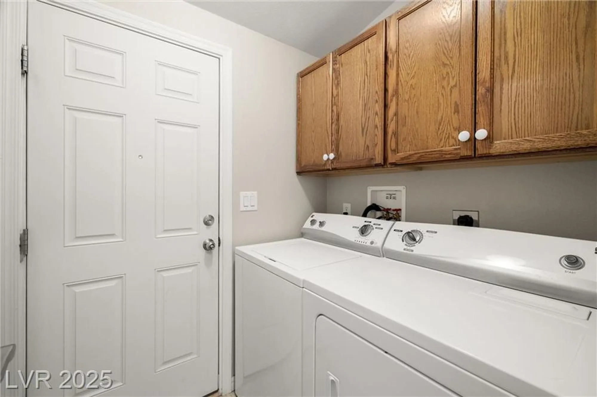 Property Slideshow image 23 of 40 | 356 saint andrew st, Pahrump, NV, 89048