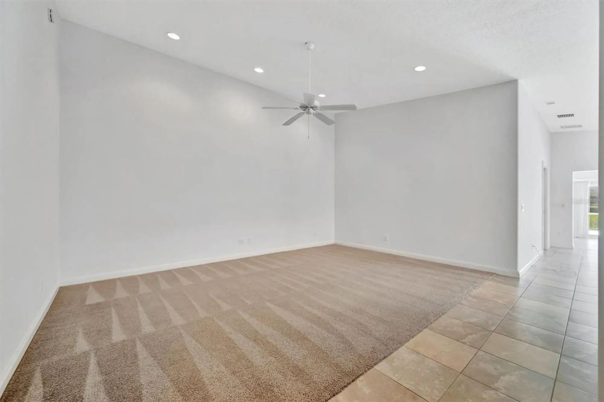 Property Slideshow image 5 of 51 | 5955 benevento dr, Sarasota, FL, 34238