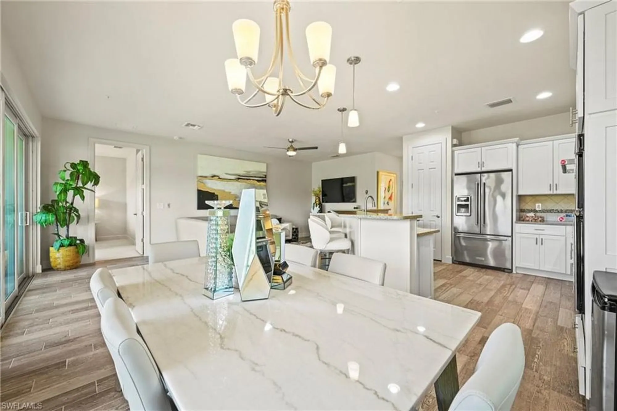 Property Slideshow image 8 of 35 | 10231 glastonbury cir 101, Fort Myers, FL, 33913