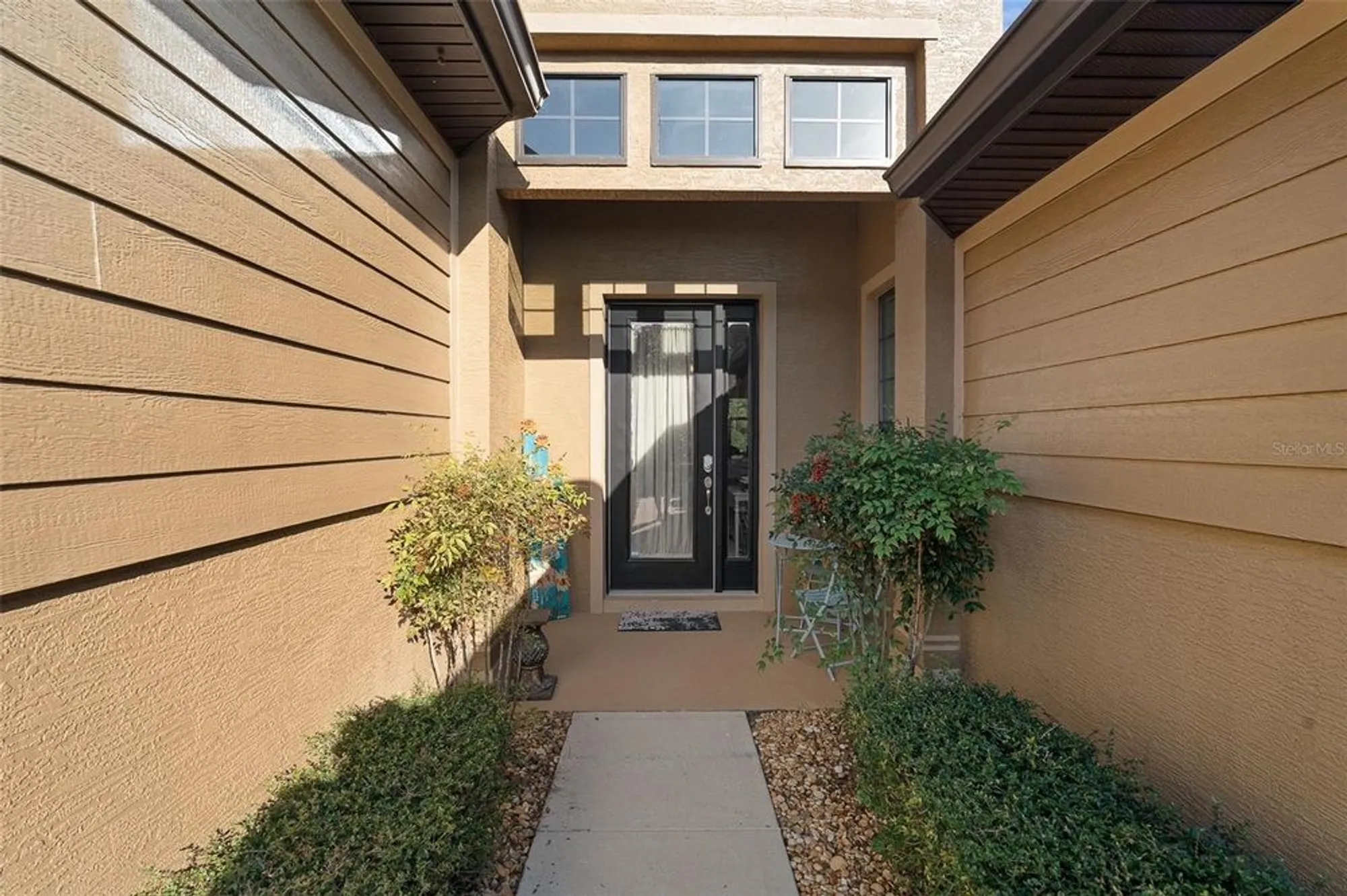 Property Slideshow image 2 of 51 | 1047 kilkenny ln, Ormond Beach, FL, 32174