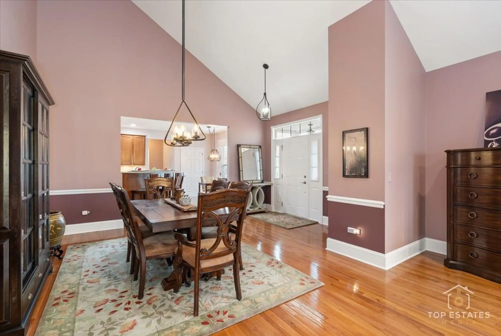 Property Slideshow image 6 of 43 | 1039 riviera dr # 1039, Elgin, IL, 60124