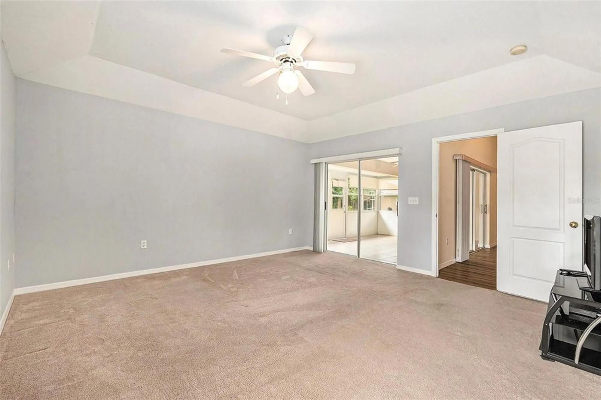 Property Slideshow image 16 of 39 | 29418 schinnecock hills ln, San Antonio, FL, 33576