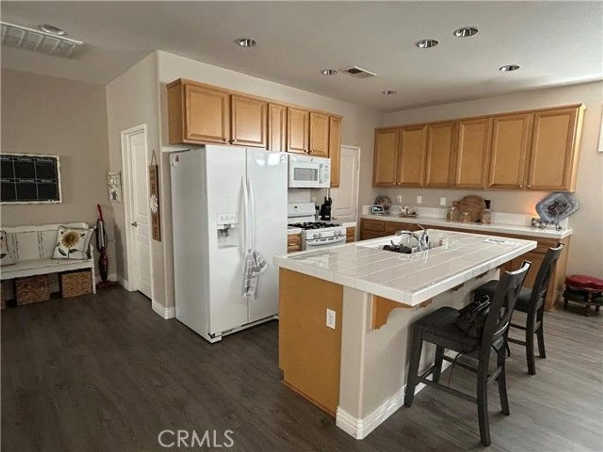 Property Slideshow image 10 of 38 | 1564 four seasons cir, Beaumont, CA, 92223