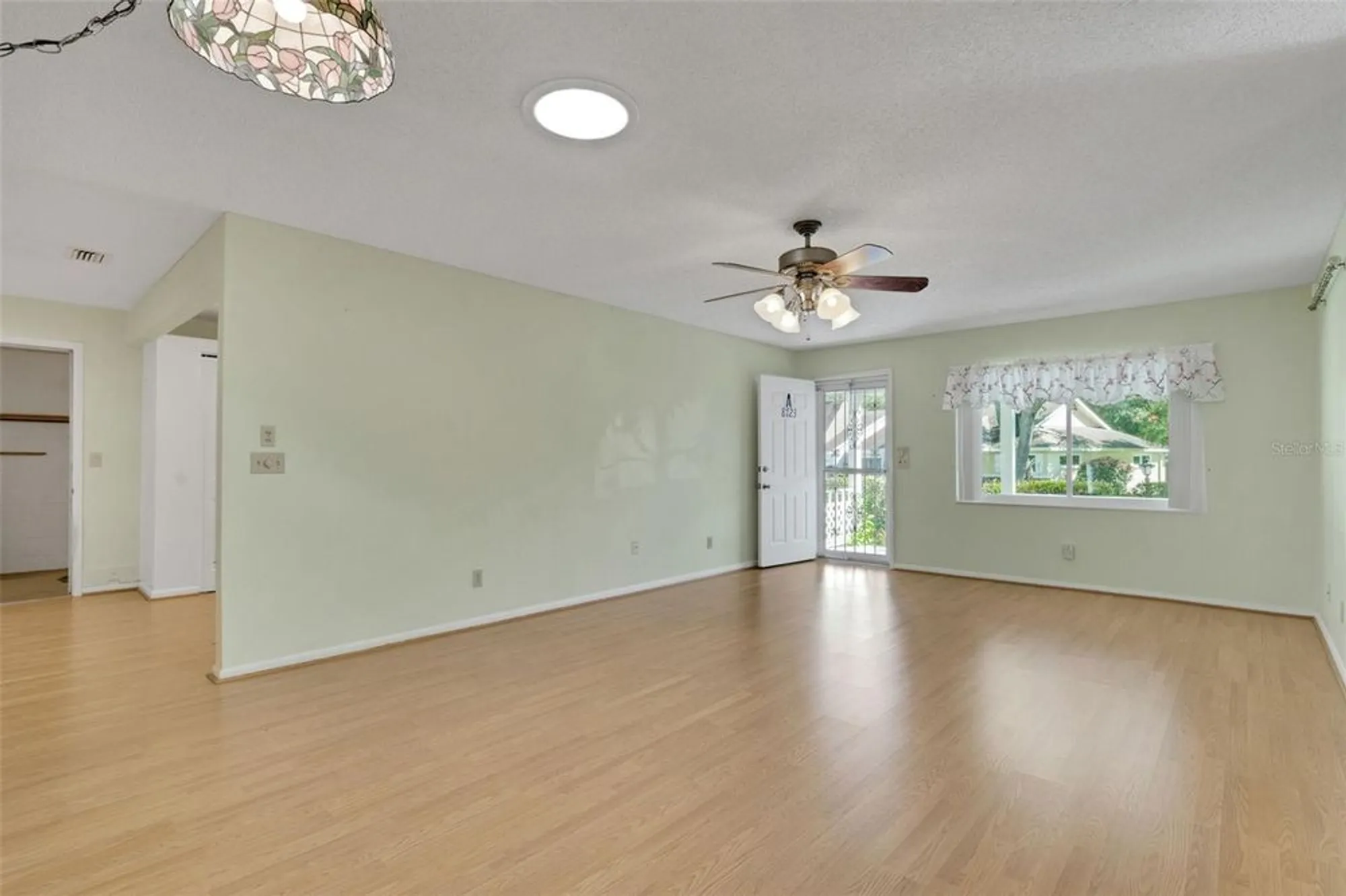 Property Slideshow image 7 of 39 | 8723 sw 93rd ln a, Ocala, FL, 34481
