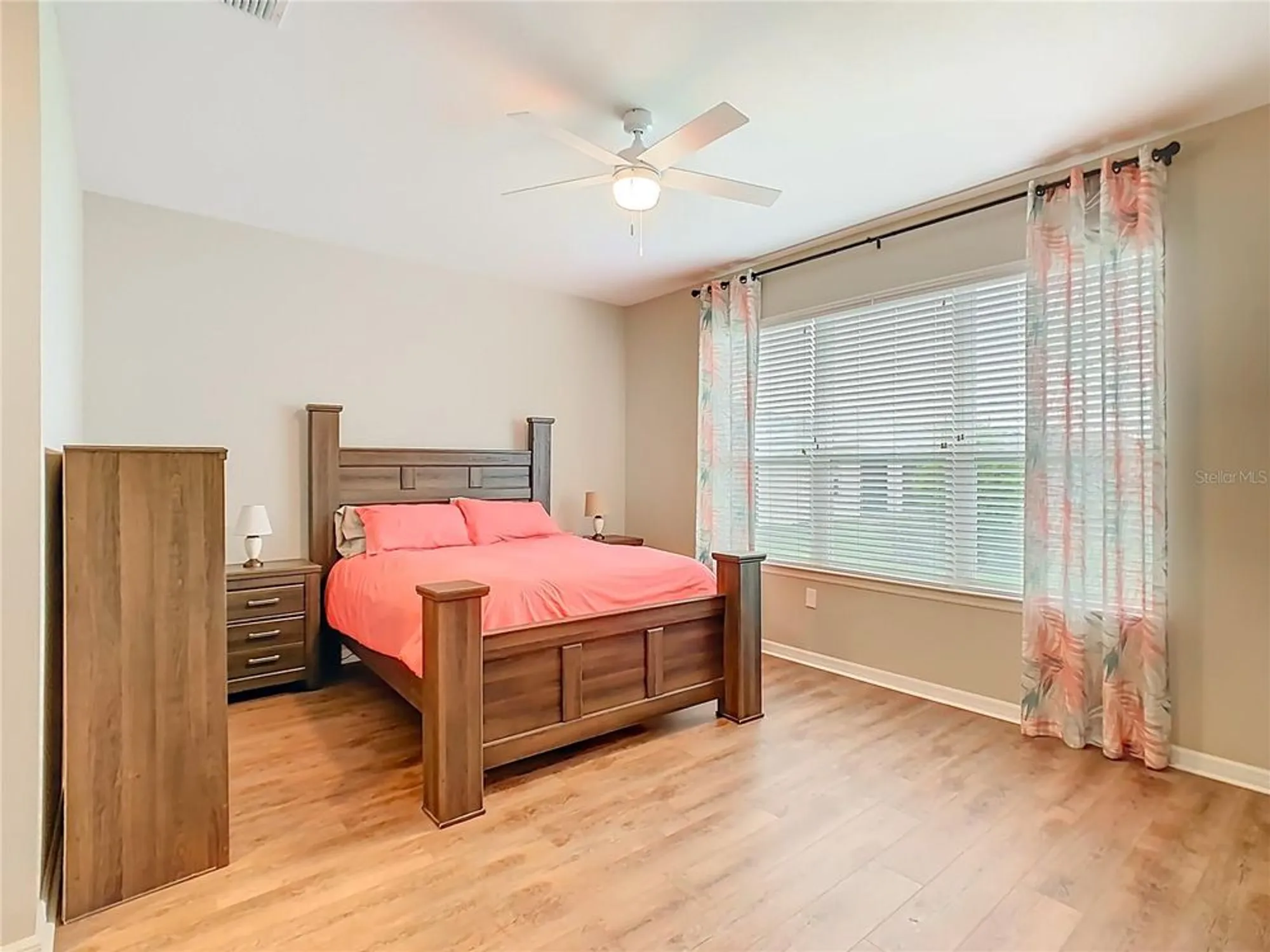 Property Slideshow image 18 of 60 | 2009 lazio loop, Poinciana, FL, 34759