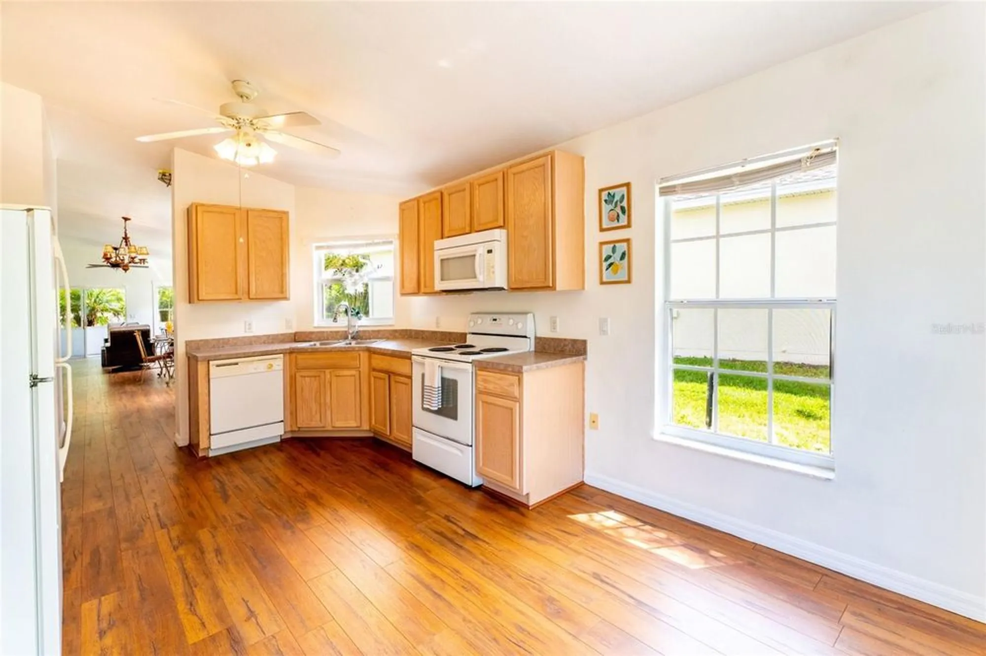 Property Slideshow image 12 of 53 | 151 bell tower xing w, Kissimmee, FL, 34759