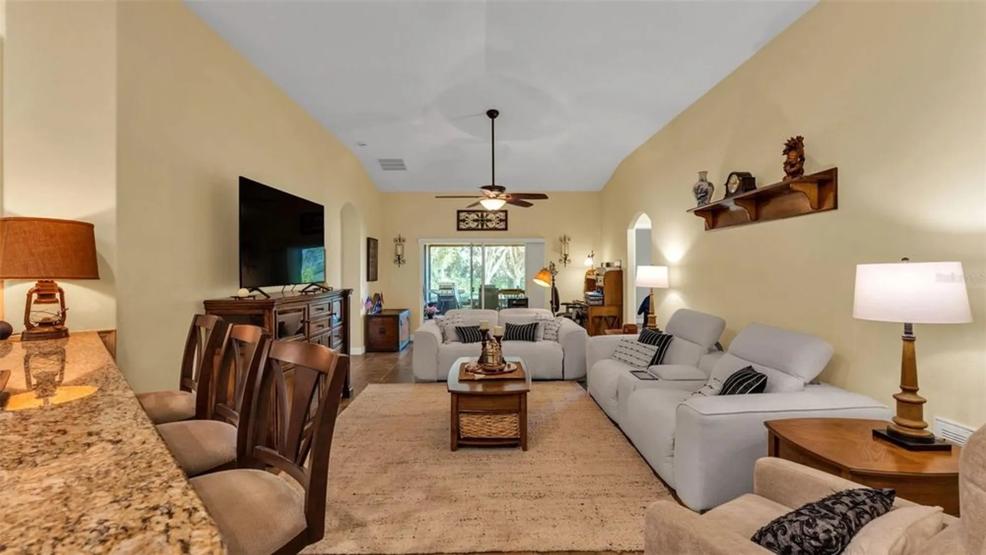 Property Slideshow image 29 of 80 | 4016 carteret dr, Winter Haven, FL, 33884