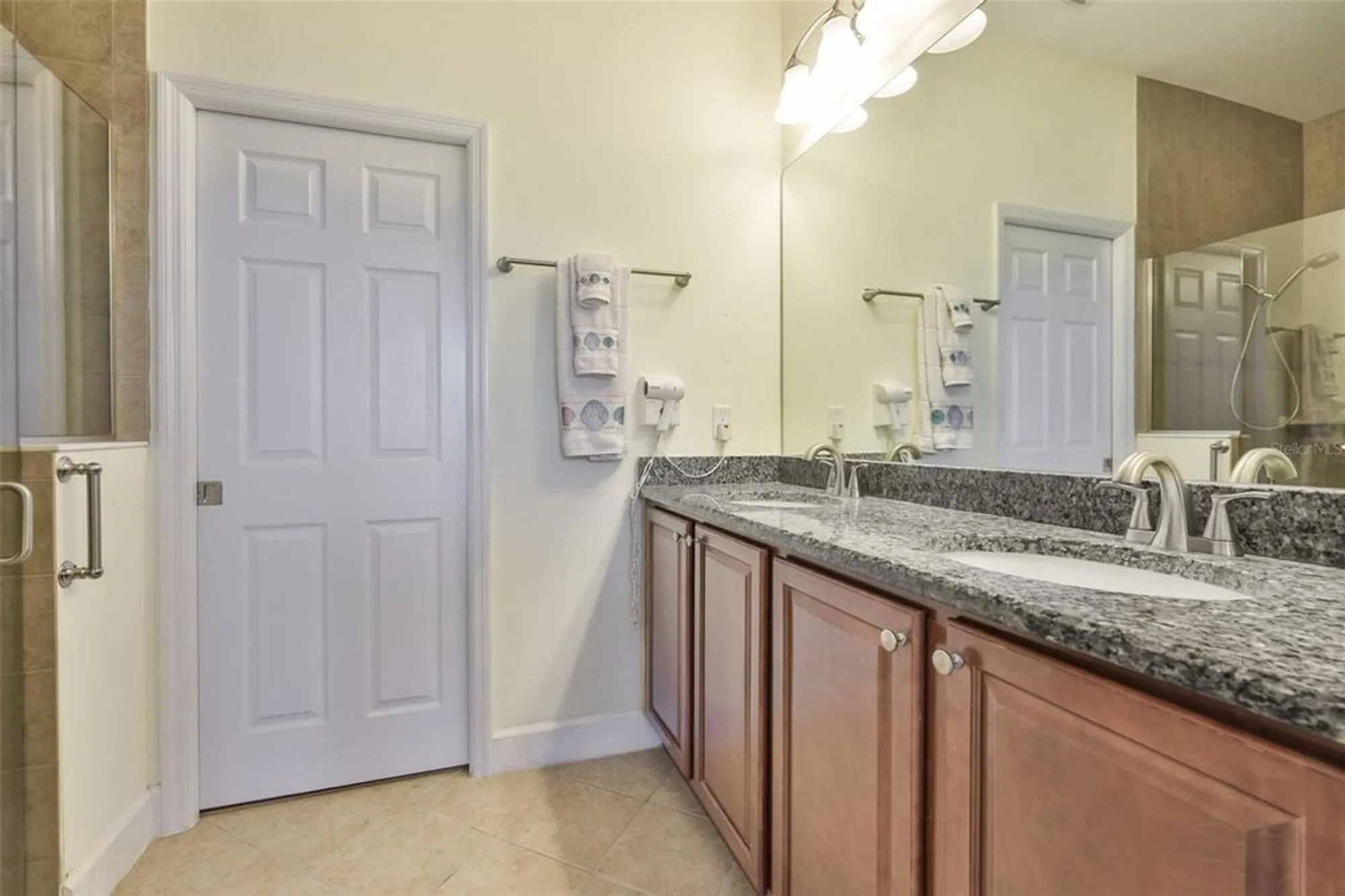 Property Slideshow image 26 of 77 | 2241 nottingham greens dr, Sun City Center, FL, 33573