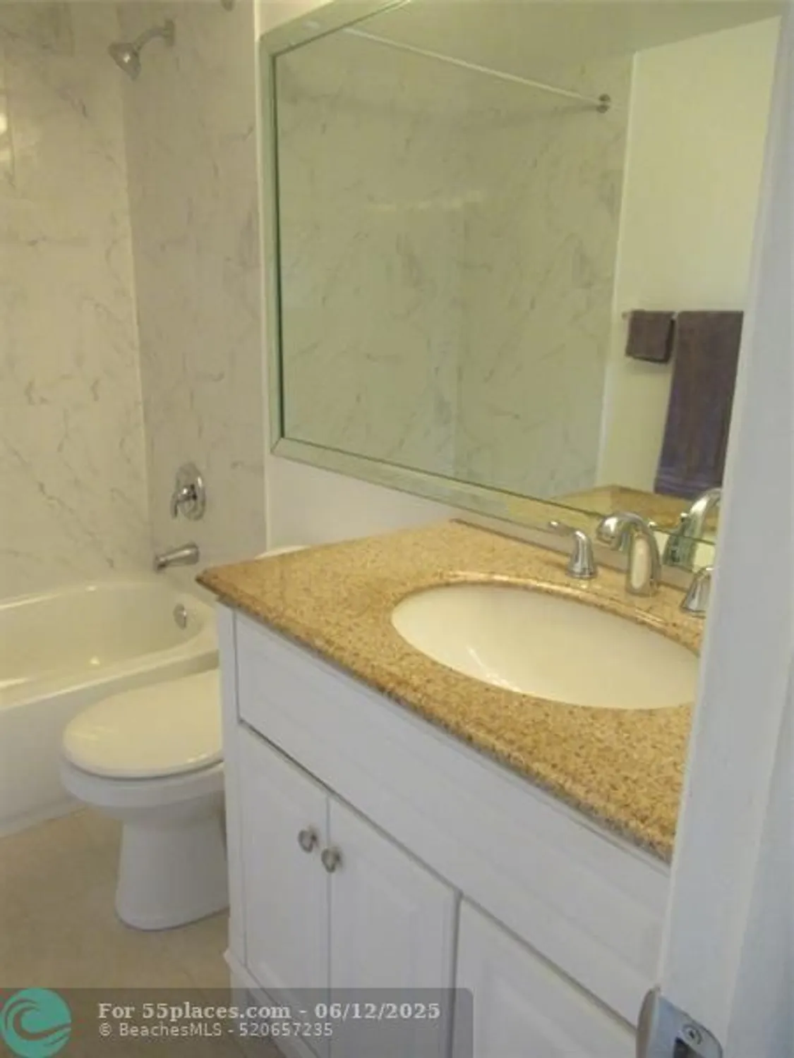 Property Slideshow image 14 of 31 | 601 nw 76th ter 206, Margate, FL, 33063