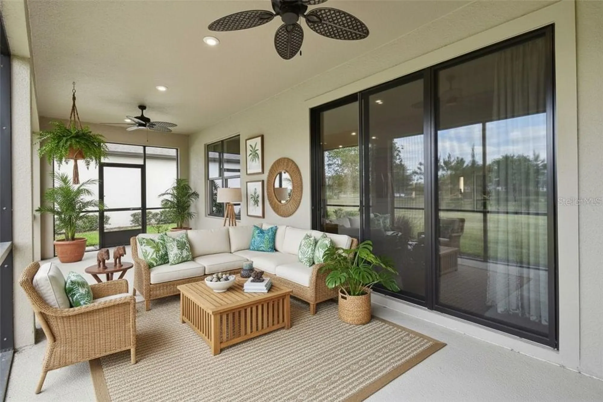 Property Slideshow image 32 of 53 | 204 bella cortina dr, Kissimmee, FL, 34759