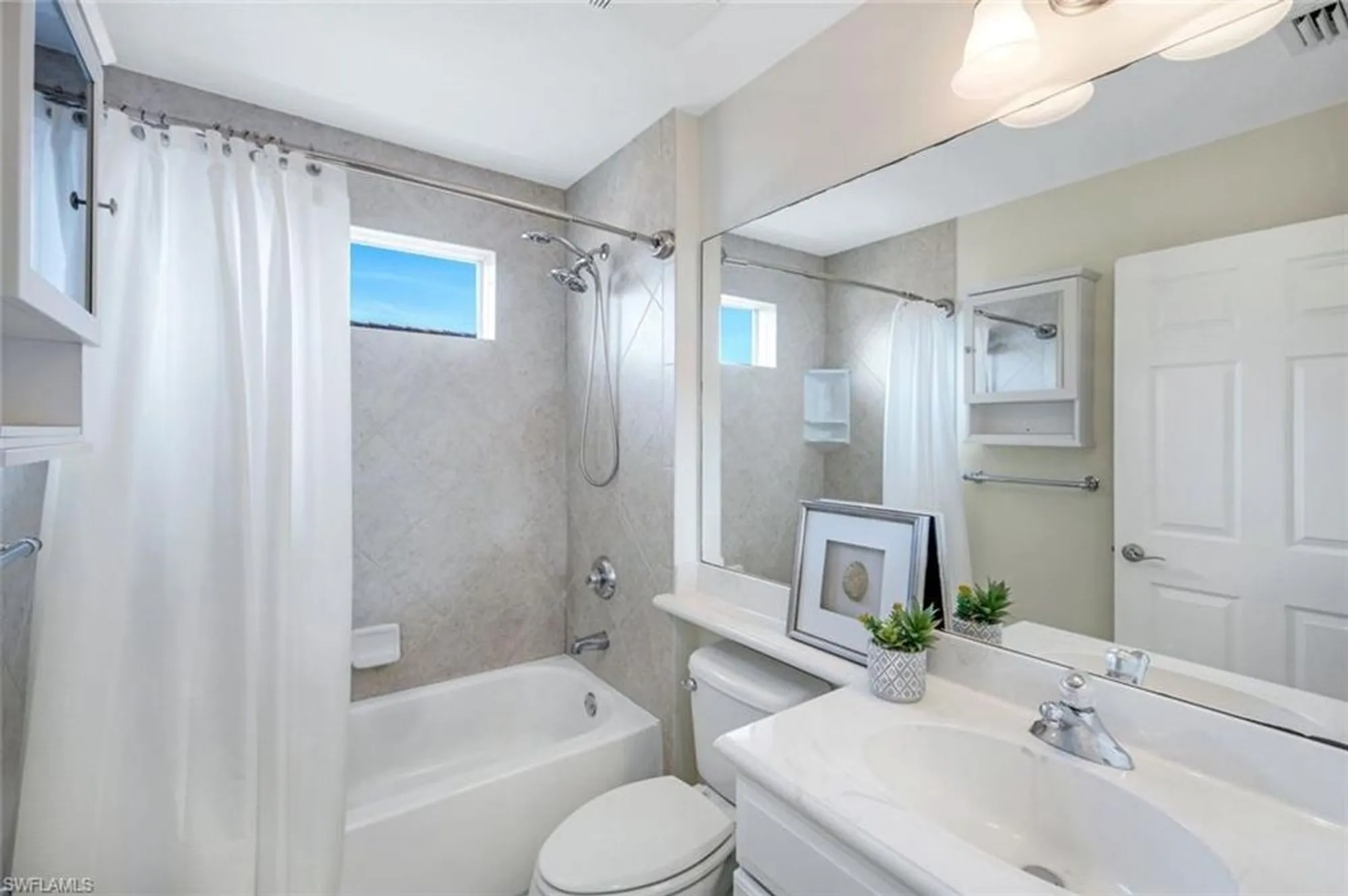 Property Slideshow image 23 of 39 | 9226 astonia way, Estero, FL, 33967