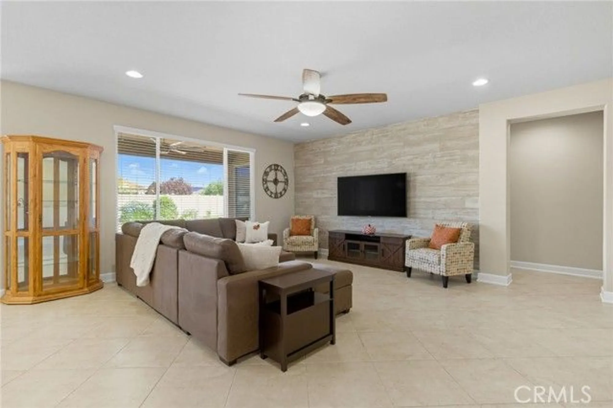 Property Slideshow image 14 of 43 | 5584 corte del mar, Hemet, CA, 92545