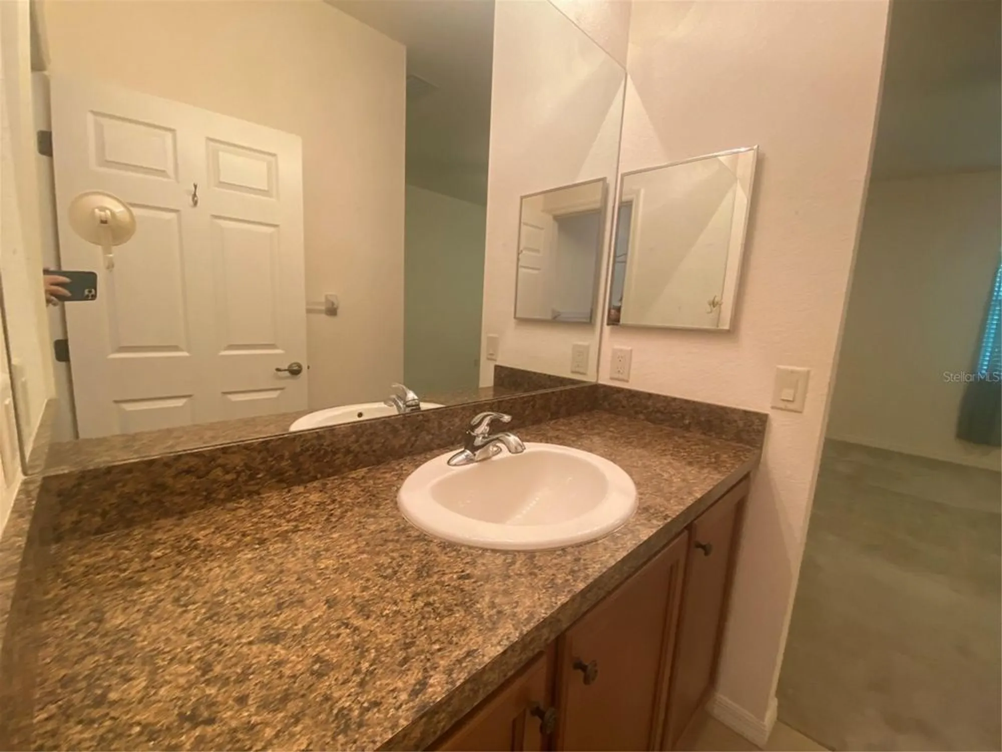 Property Slideshow image 19 of 44 | 1561 vienna square dr, Winter Haven, FL, 33884