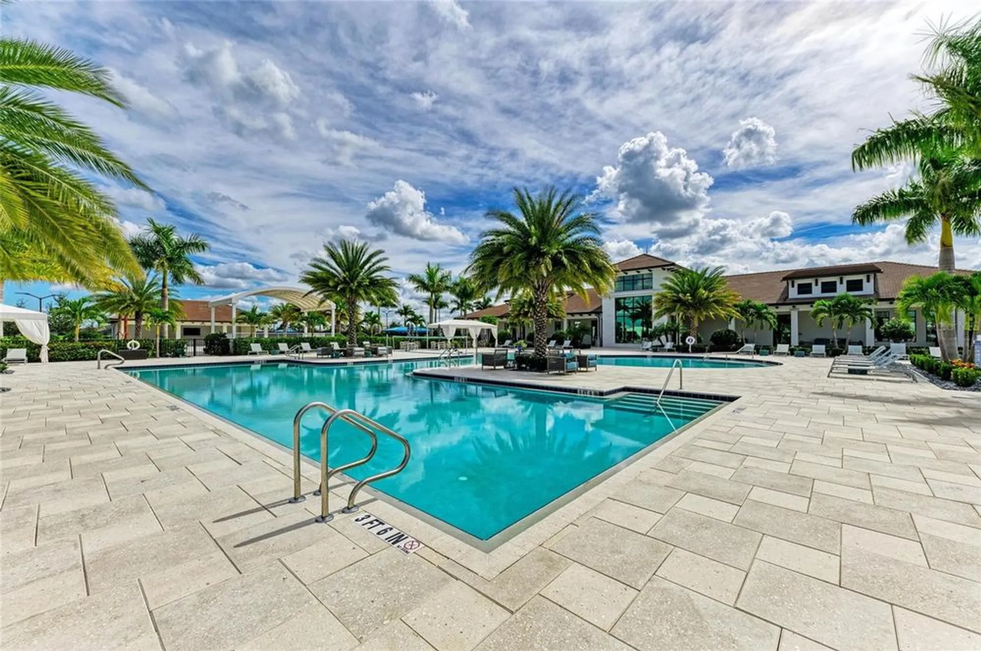 Property Slideshow image 63 of 83 | 17814 cresswind ter, Bradenton, FL, 34211