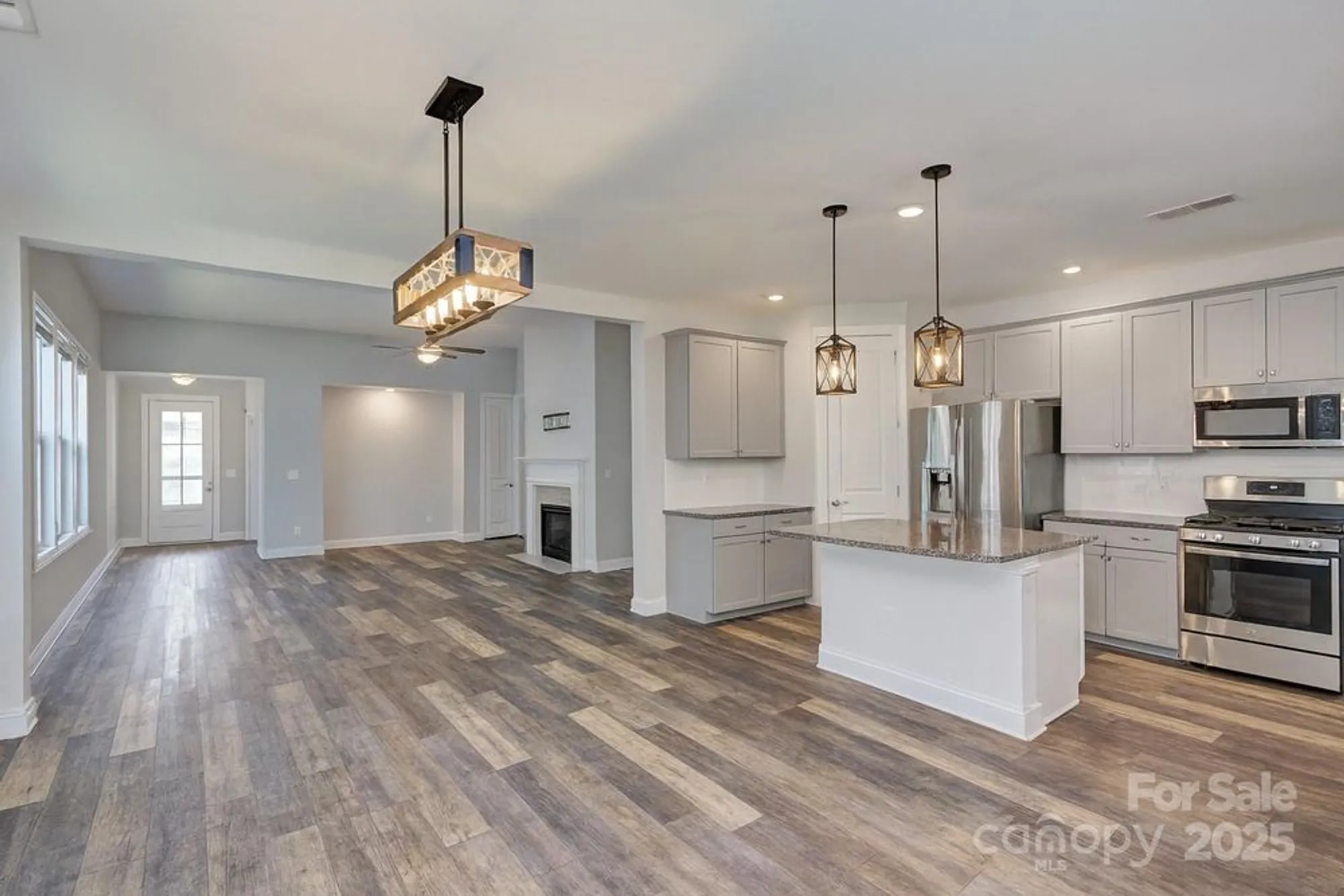 Property Slideshow image 6 of 46 | 5527 cheerful ln, Charlotte, NC, 28215