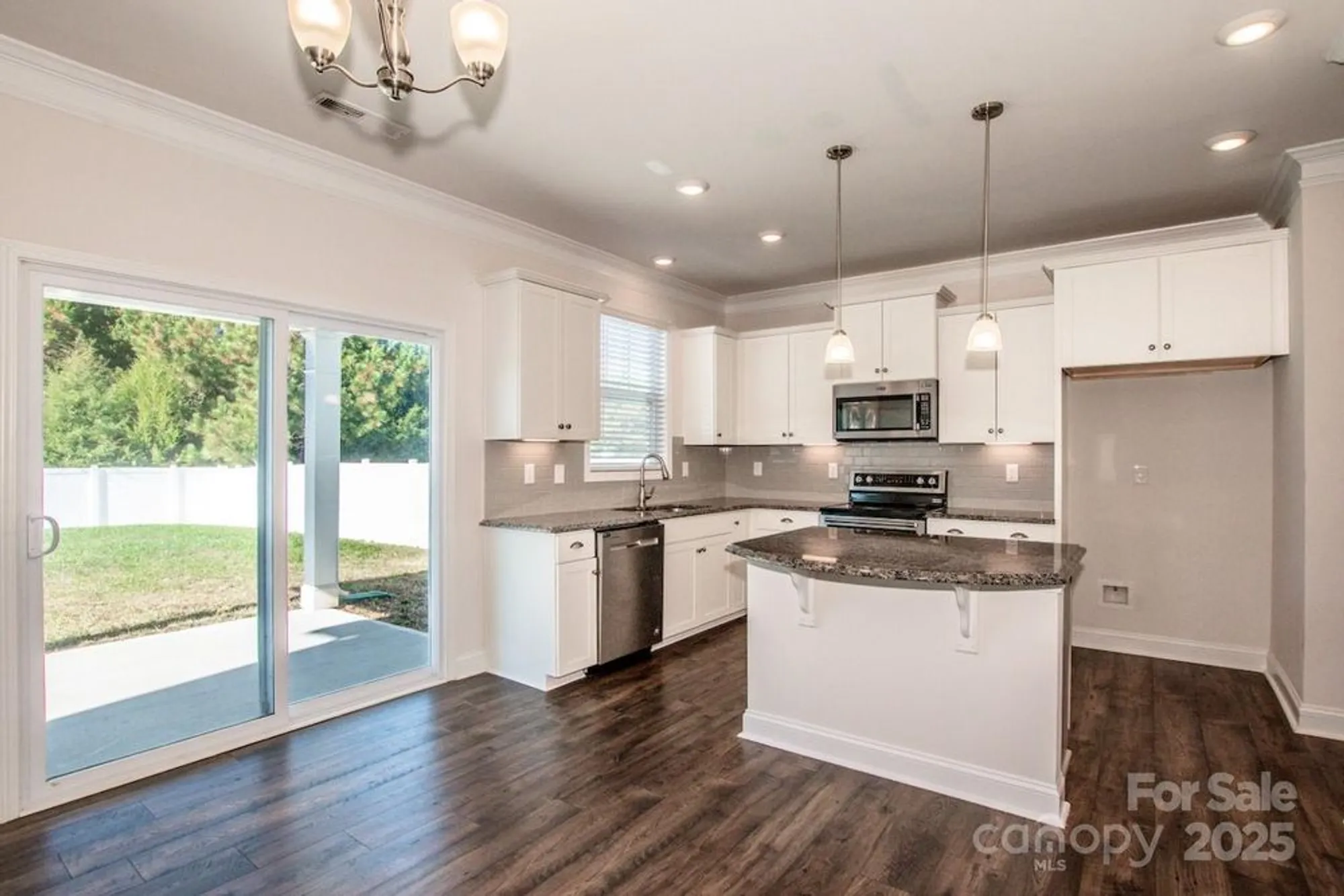 Property Slideshow image 9 of 30 | 129 candlelight way, Mooresville, NC, 28115