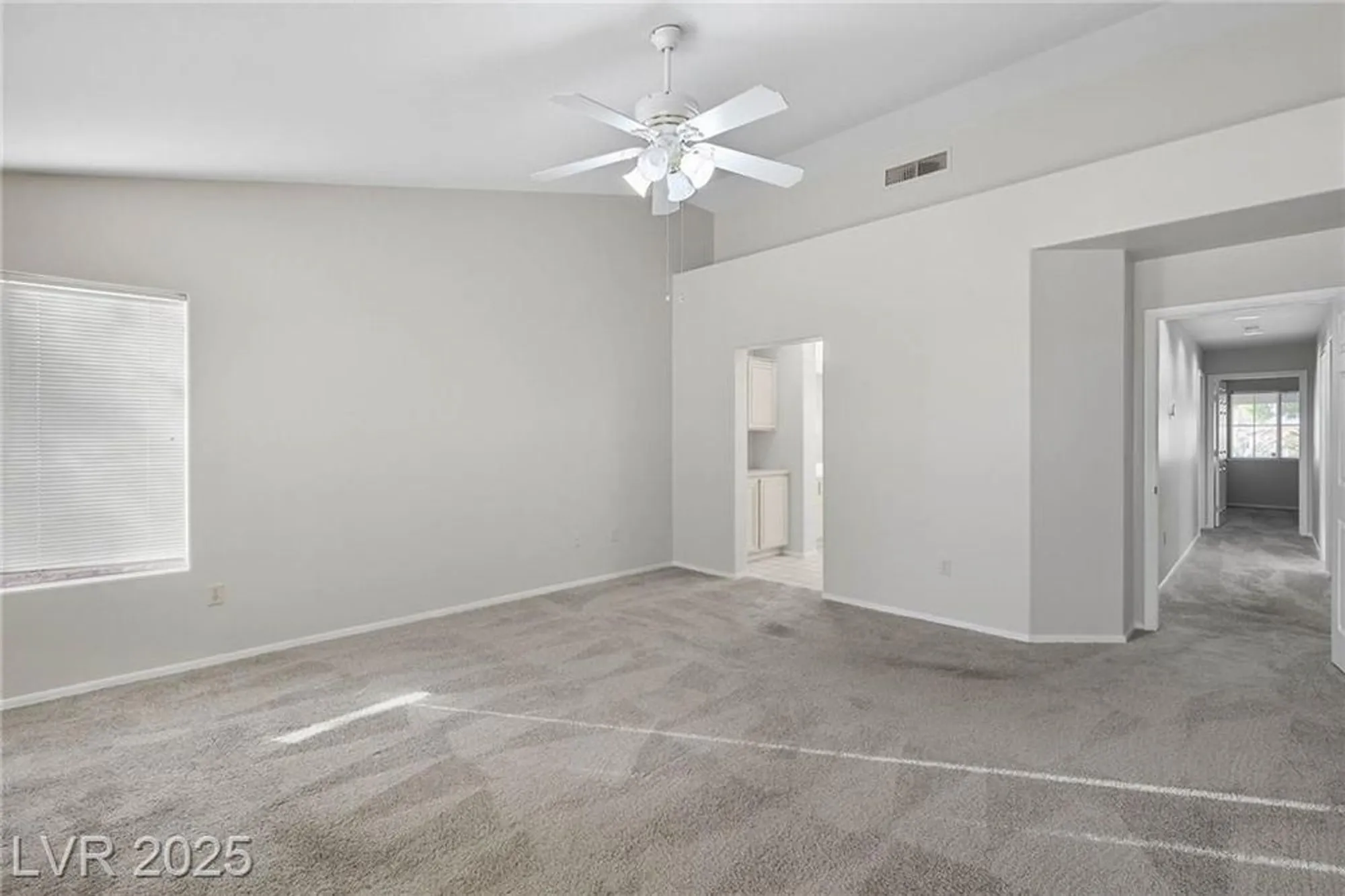 Property Slideshow image 32 of 58 | 2813 brianwood ct, Las Vegas, NV, 89134