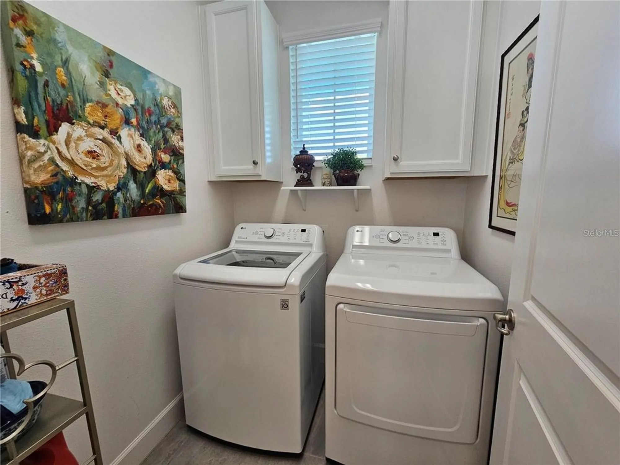 Property Slideshow image 36 of 91 | 411 sandsend ct, Apollo Beach, FL, 33572