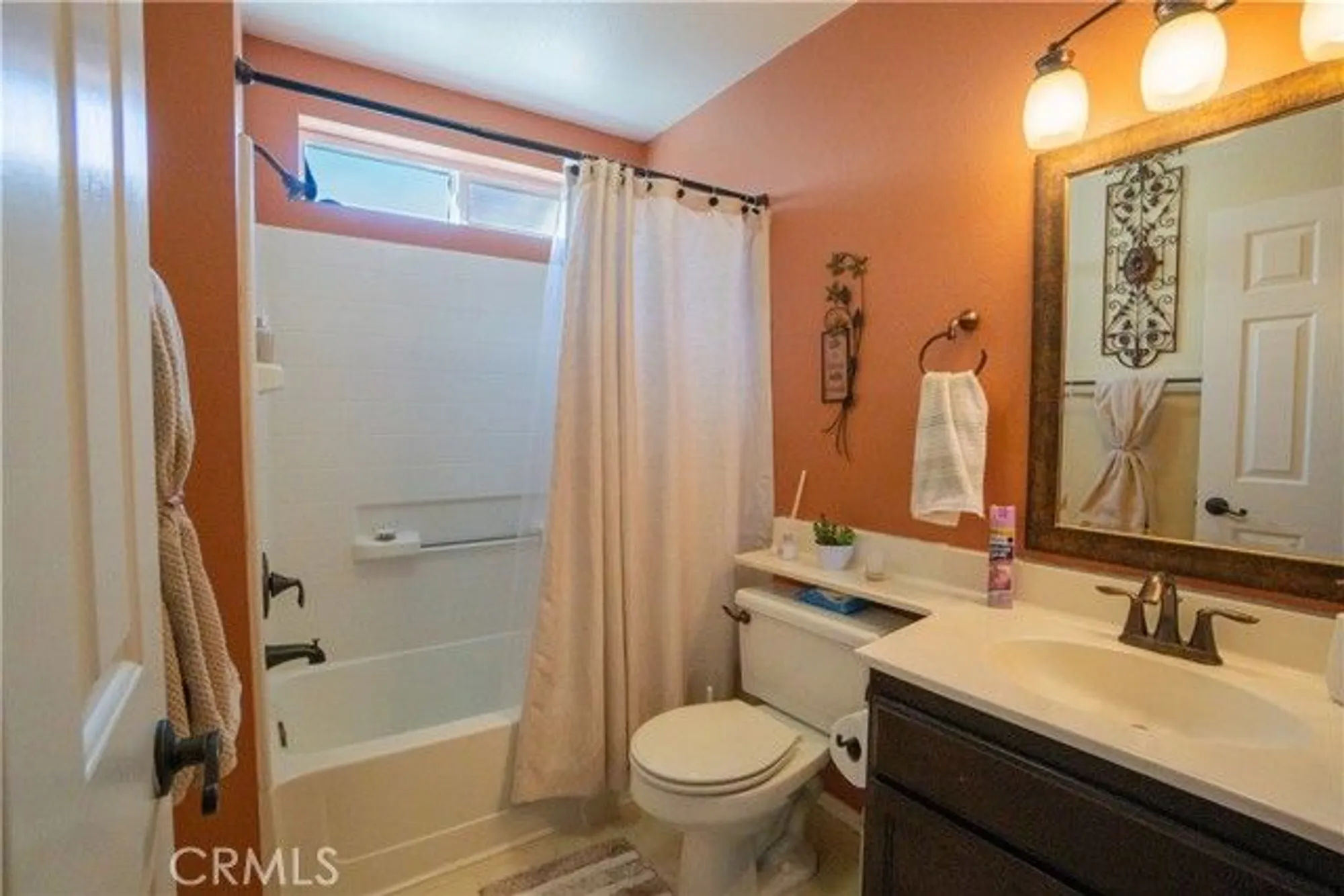 Property Slideshow image 15 of 27 | 19078 stoddard way, Apple Valley, CA, 92308