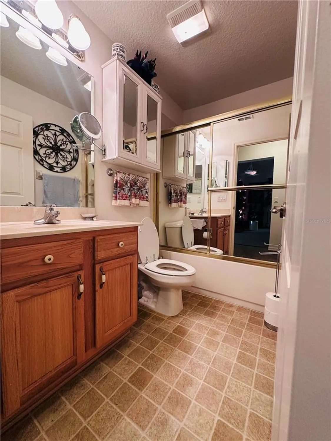 Property Slideshow image 12 of 14 | 9285 sw 90th st, Ocala, FL, 34481