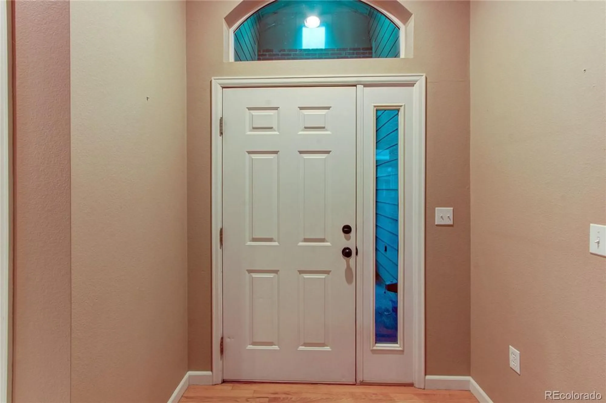 Property Slideshow image 6 of 34 | 2860 w riverwalk cir b, Littleton, CO, 80123