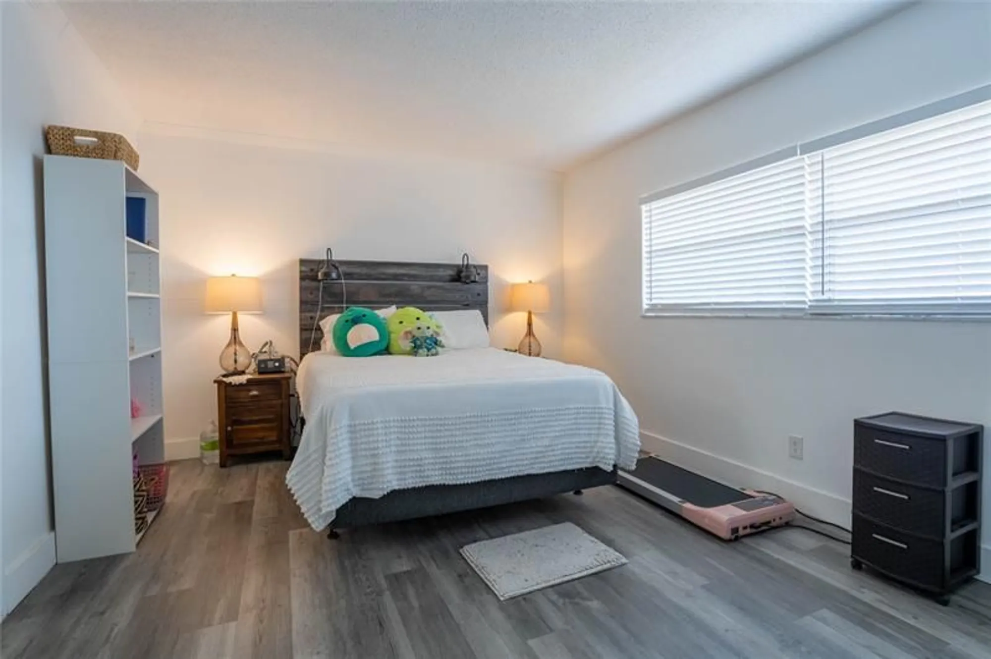 Property Slideshow image 14 of 31 | 1000 country club dr 403, Margate, FL, 33063