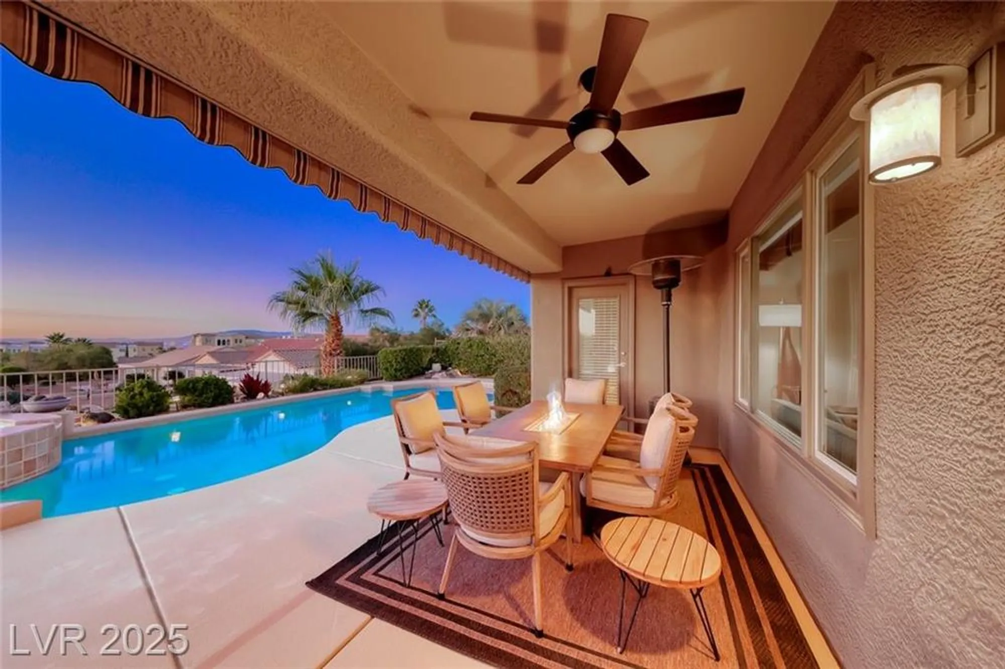 Property Slideshow image 41 of 66 | 2470 bedford park dr, Henderson, NV, 89052