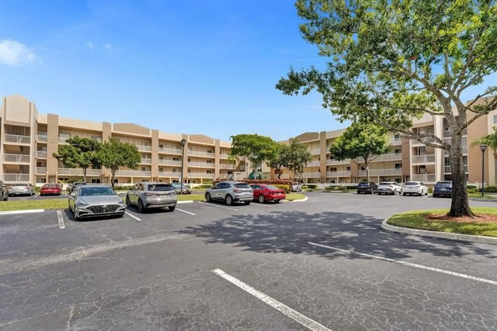 Property Slideshow image 59 of 61 | 9587 weldon cir apt b312, Fort Lauderdale, FL, 33321