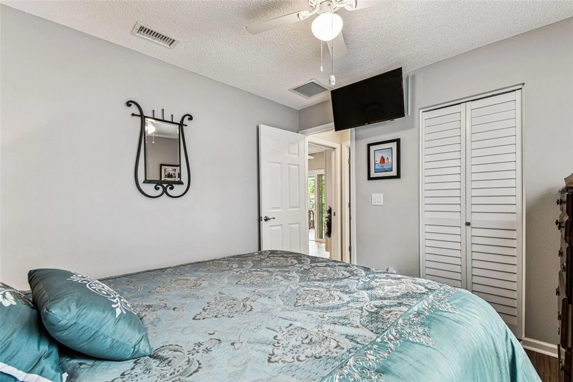 Property Slideshow image 24 of 99 | 2834 thistle ct, Palm Harbor, FL, 34684