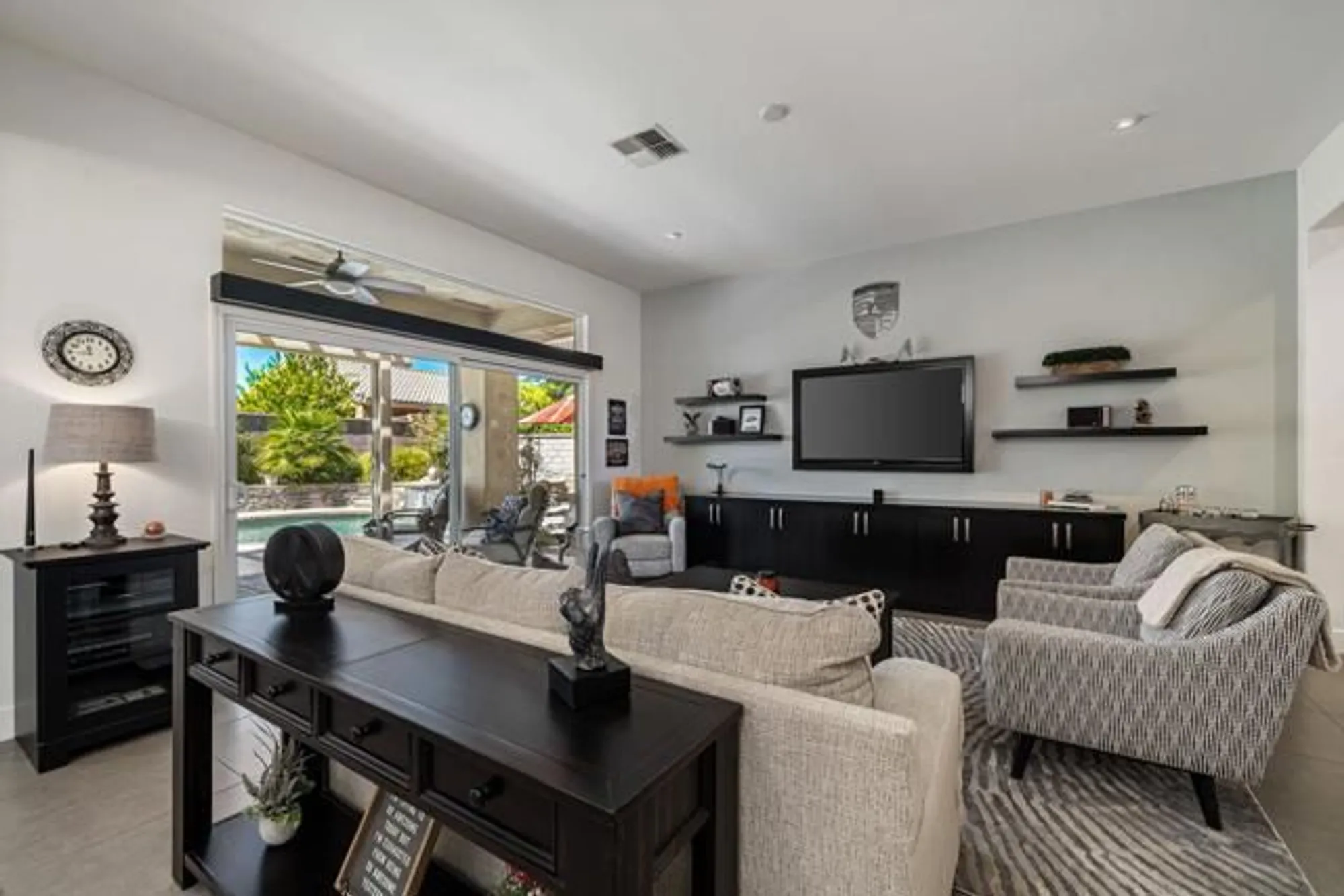 Property Slideshow image 13 of 26 | 36627 crown st, Palm Desert, CA, 92211