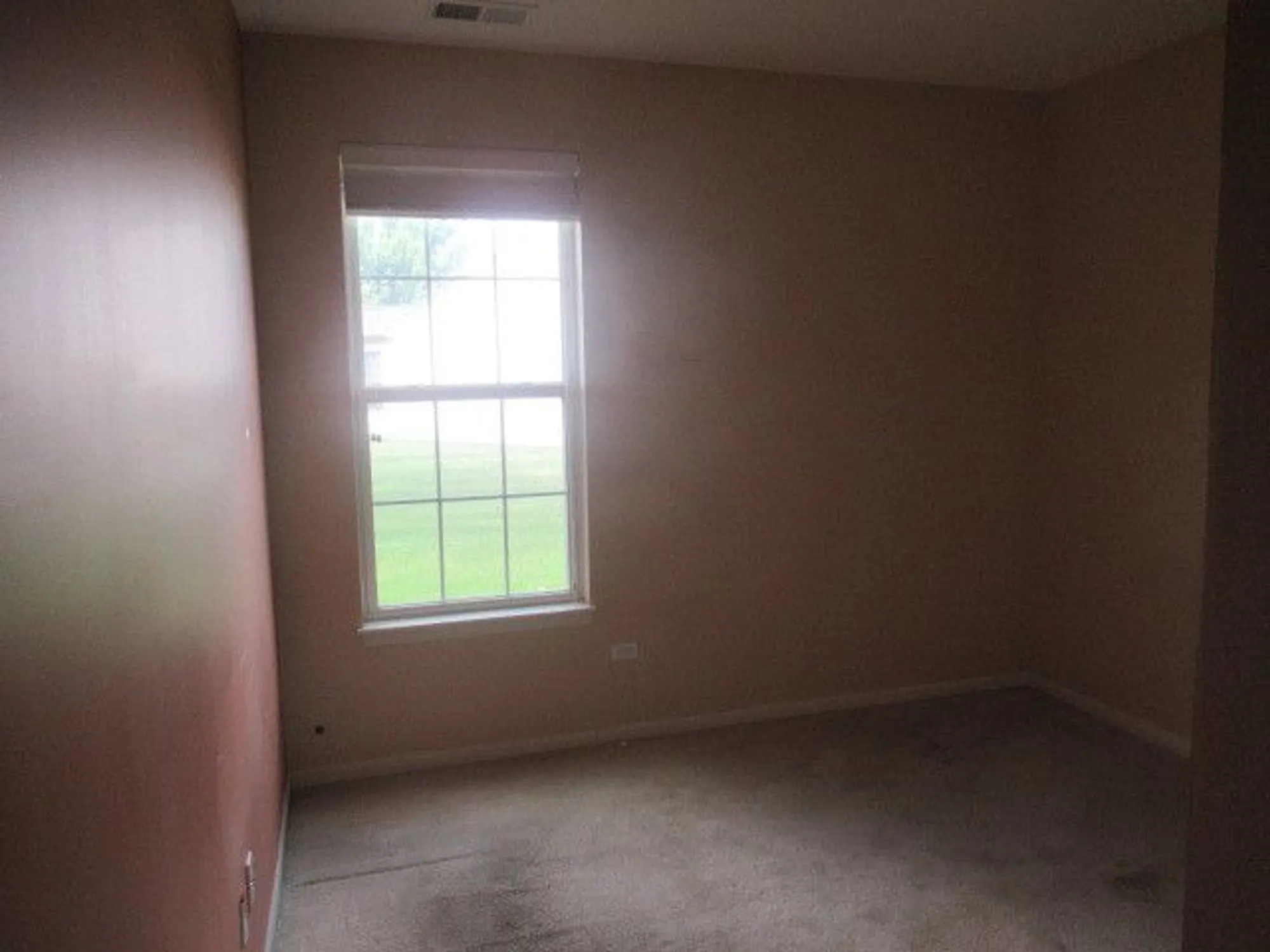 Property Slideshow image 19 of 24 | 12334 daphne dr, Huntley, IL, 60142