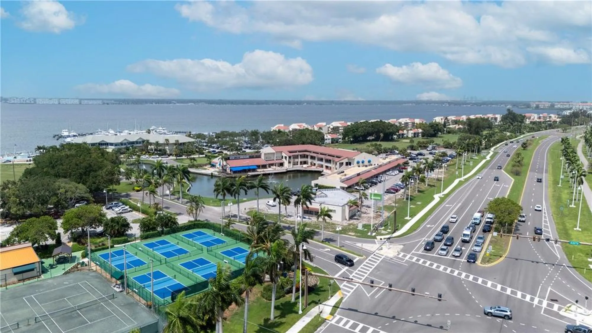 Property Slideshow image 32 of 37 | 6268 palma del mar blvd s apt 407, St Petersburg, FL, 33715