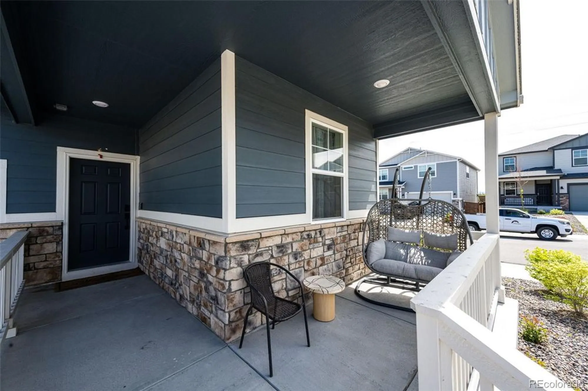 Property Slideshow image 4 of 44 | 3722 sandy vista trl, Castle Rock, CO, 80104