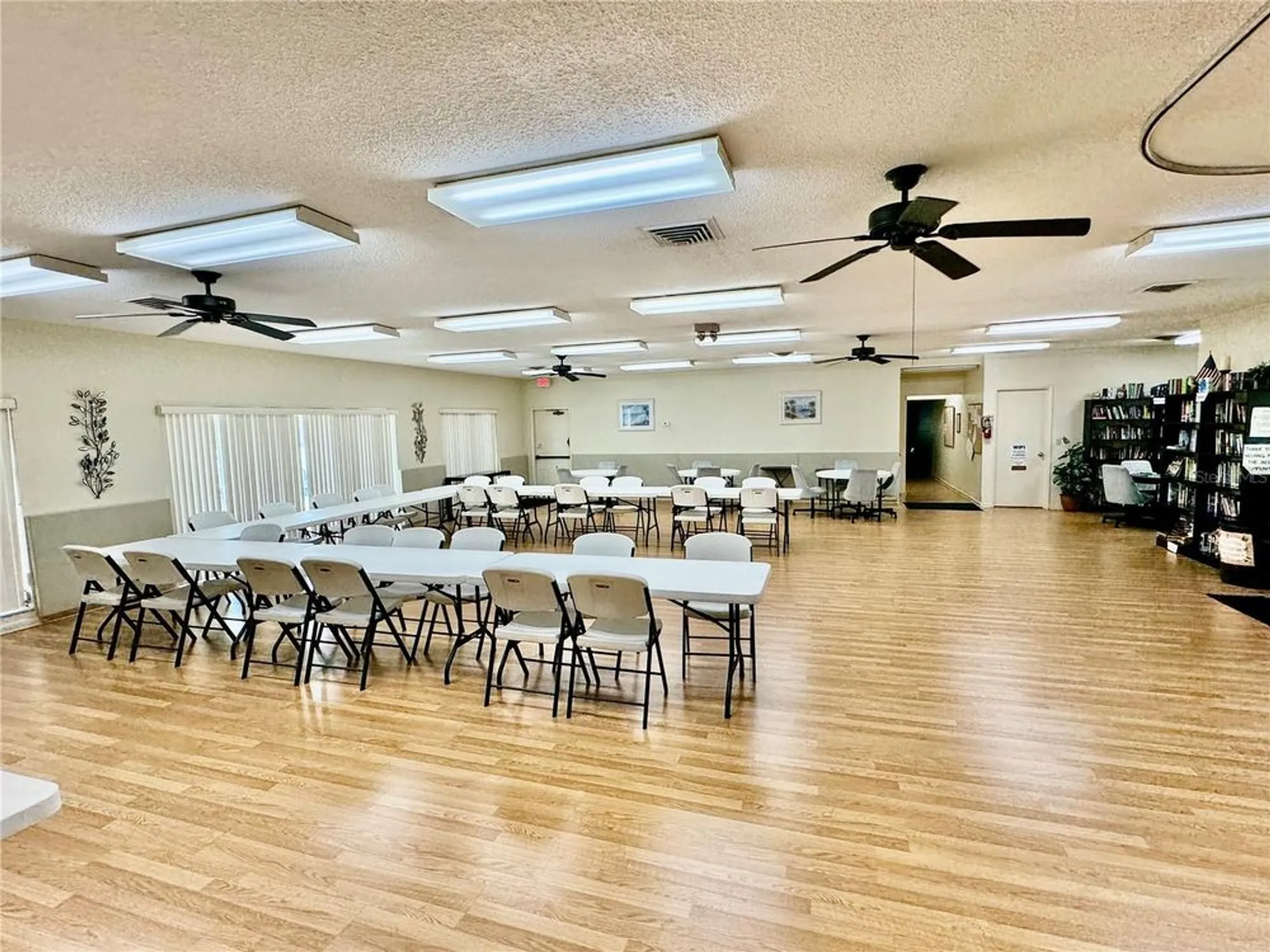 Property Slideshow image 44 of 58 | 3802 42nd street ct w # 31, Bradenton, FL, 34205